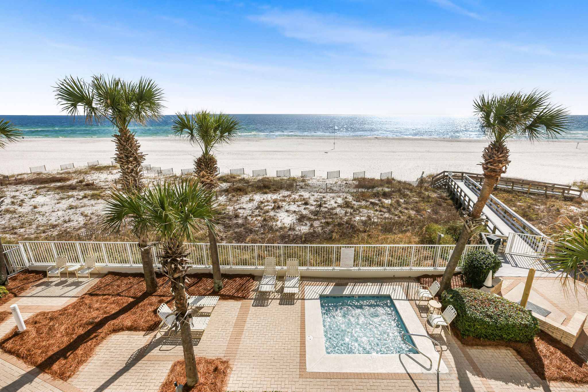 Pelican Pointe 301- Corner unit, 3rd floor, Gulf-front. — Orange Beach, AL — vacation rental