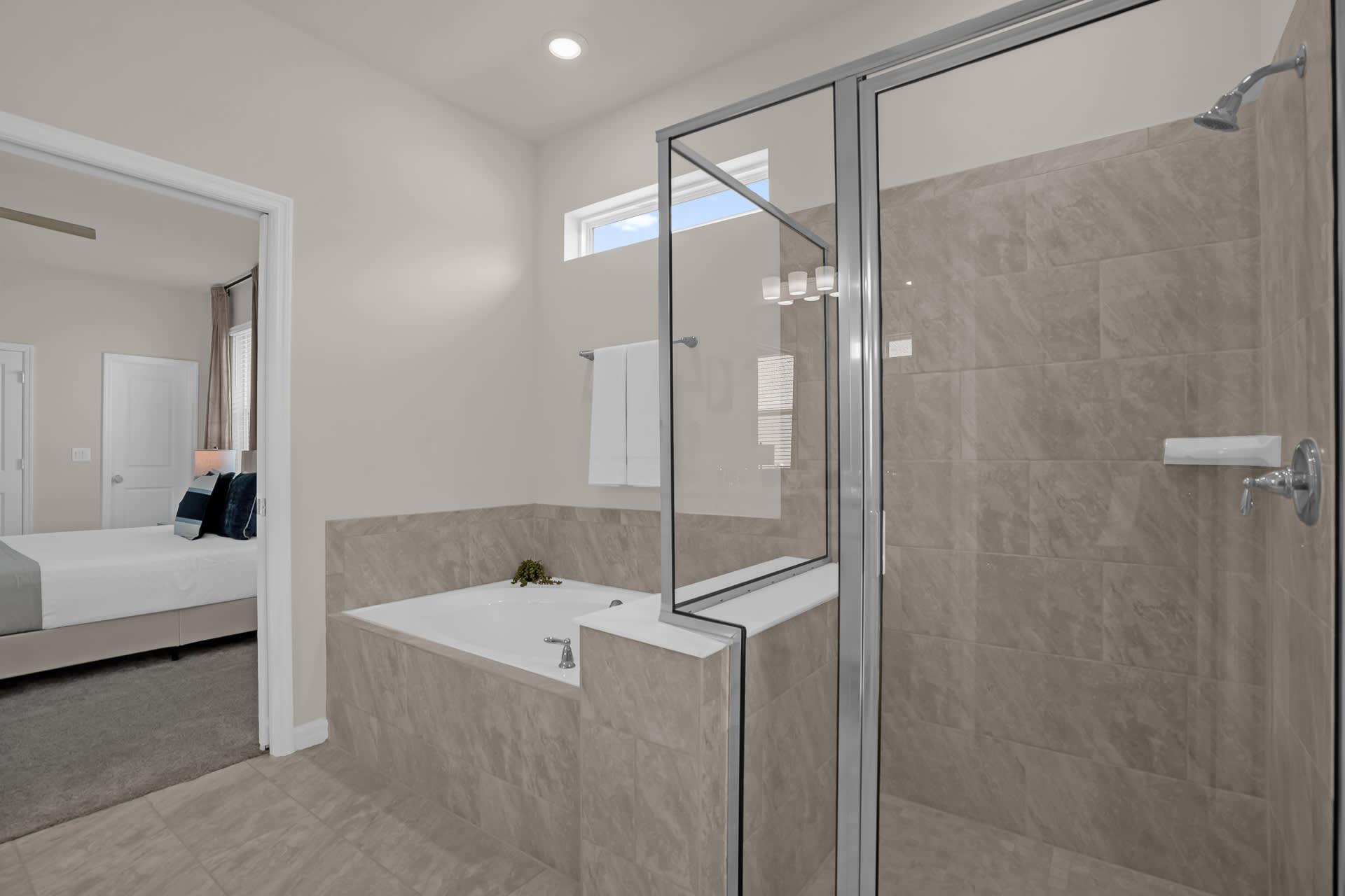 Spa-like soaker tub and standing shower