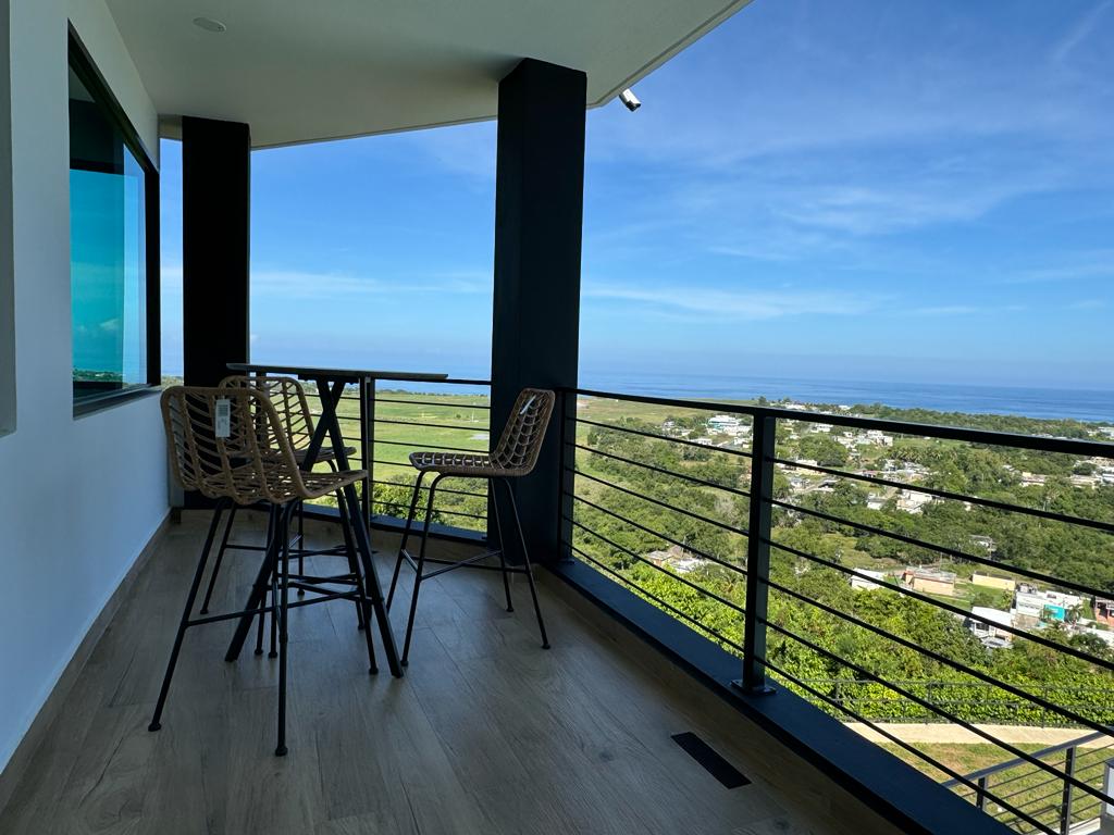 Luxury Villa on the hills looking at the atlantic ocean - Property photo