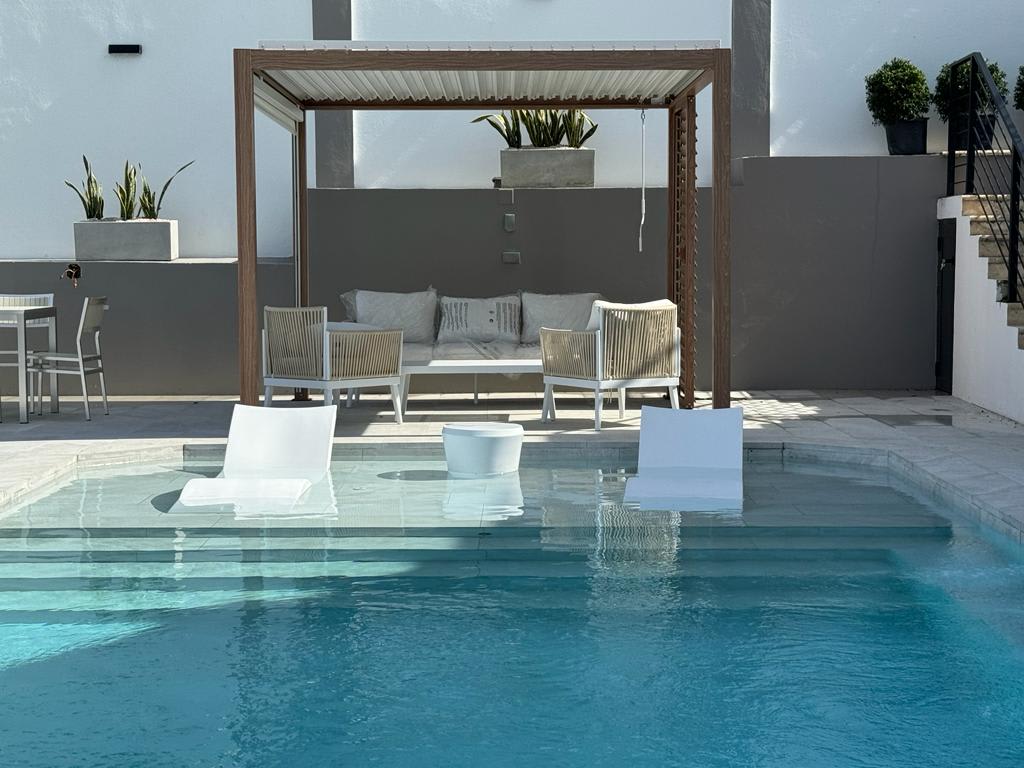 Luxury Villa on the hills looking at the atlantic ocean - Property photo