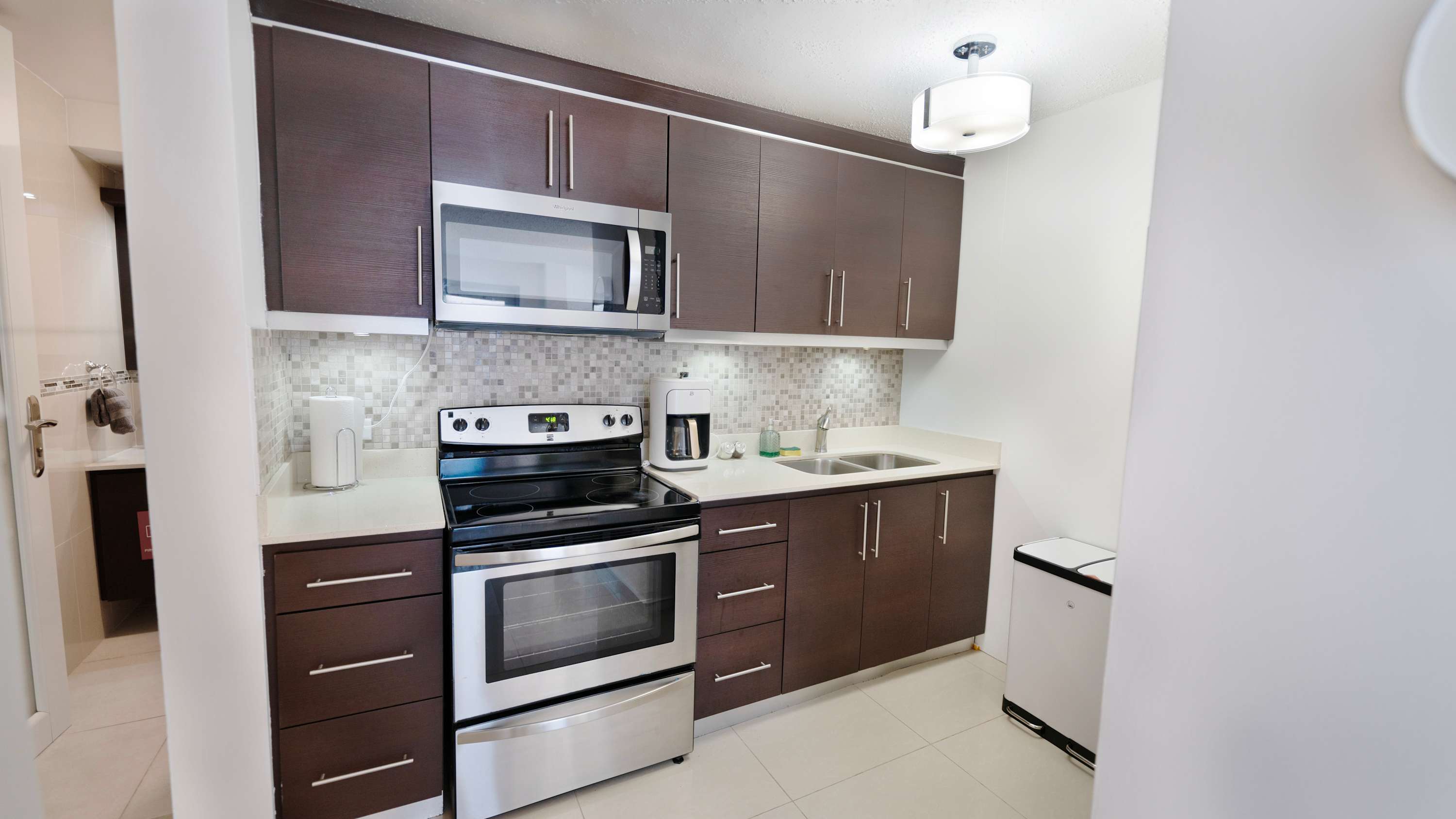 AQUA Ville Moderna 1 · Spacious 4BR with King Beds - Property photo