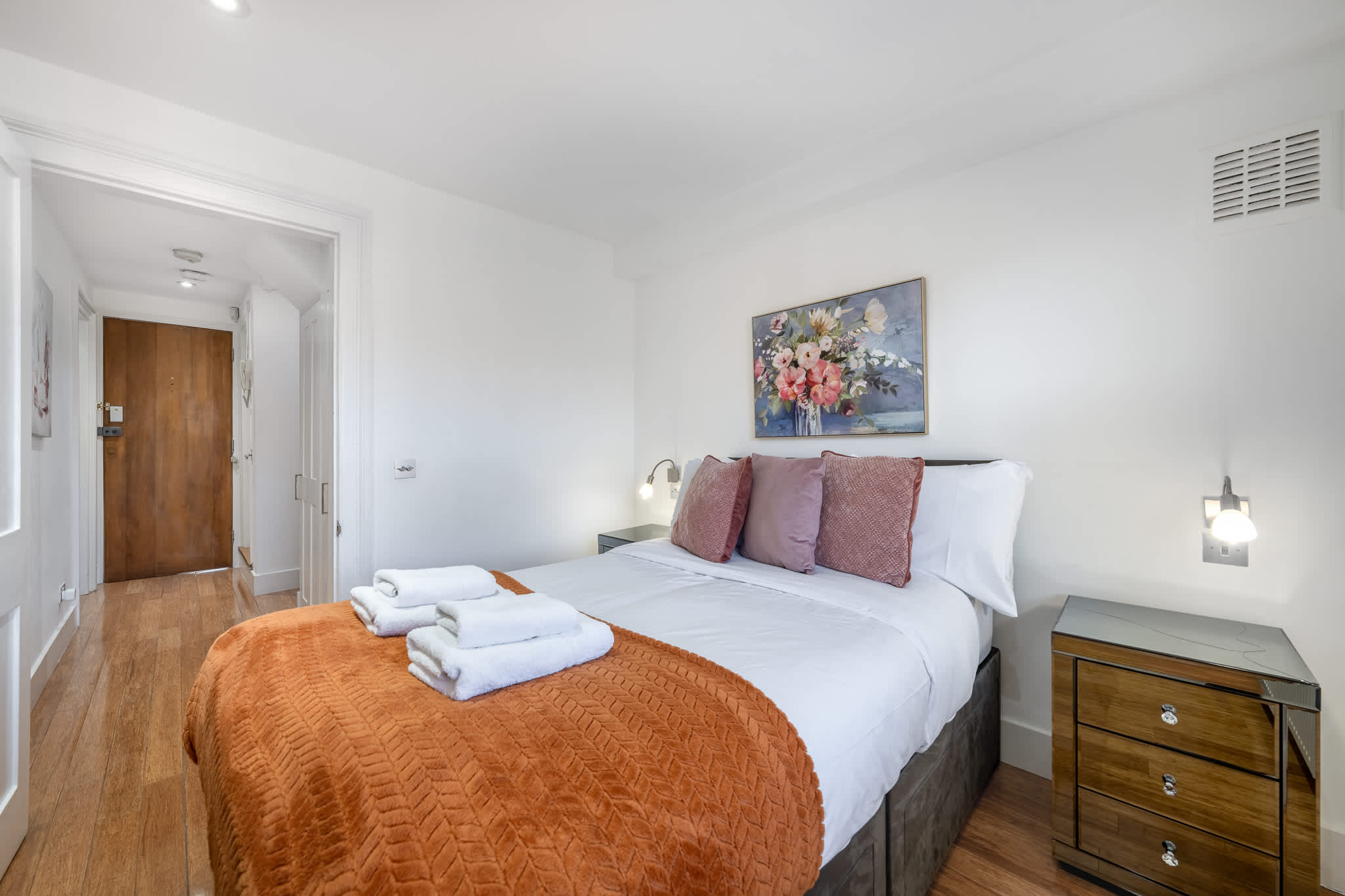 Spacious Georgian Apartment near Victoria St in Lower Belgrave Street 55 SW1W 0LP - Property image 17 - VivreStays