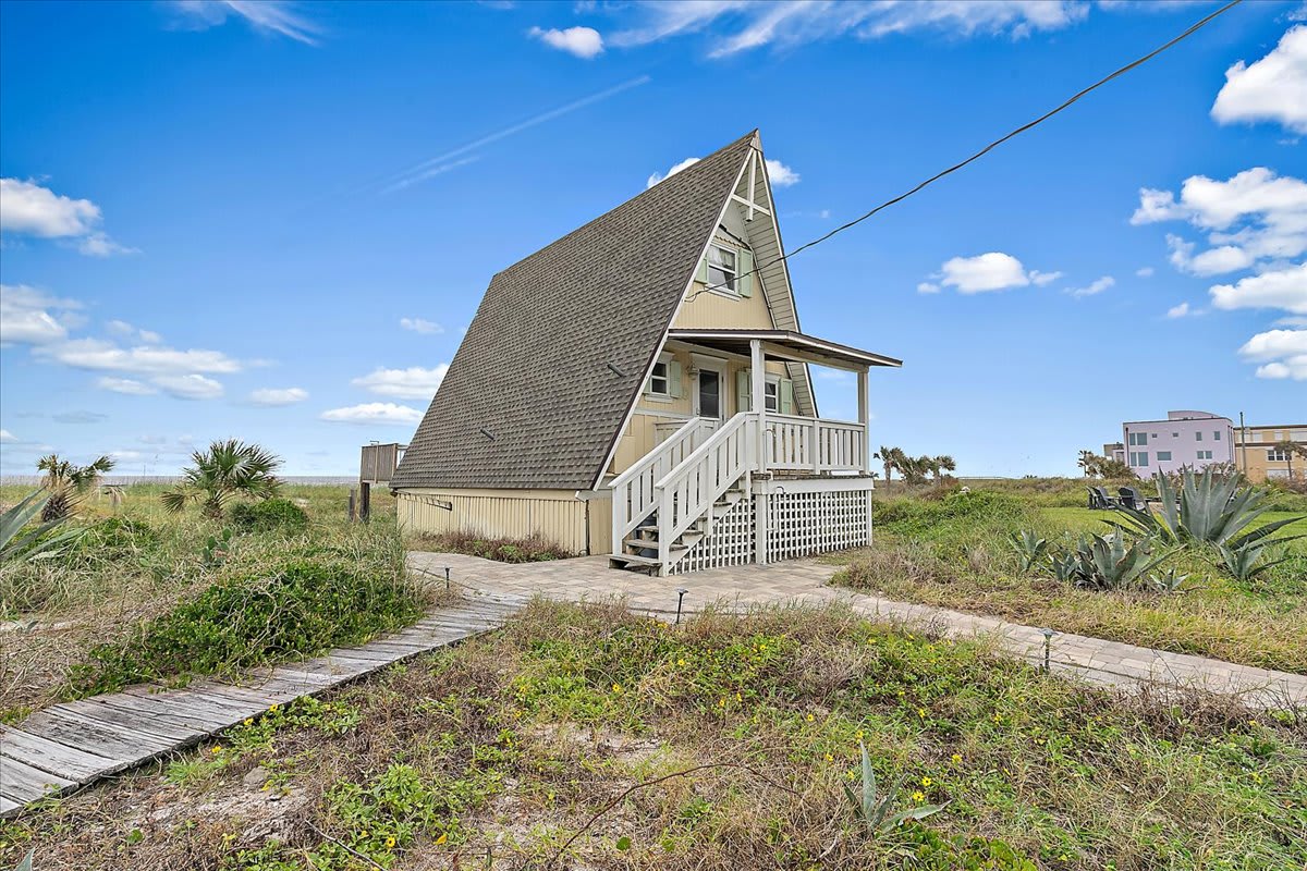 Captain's Fleet-Dune House | Wren Beach Rentals