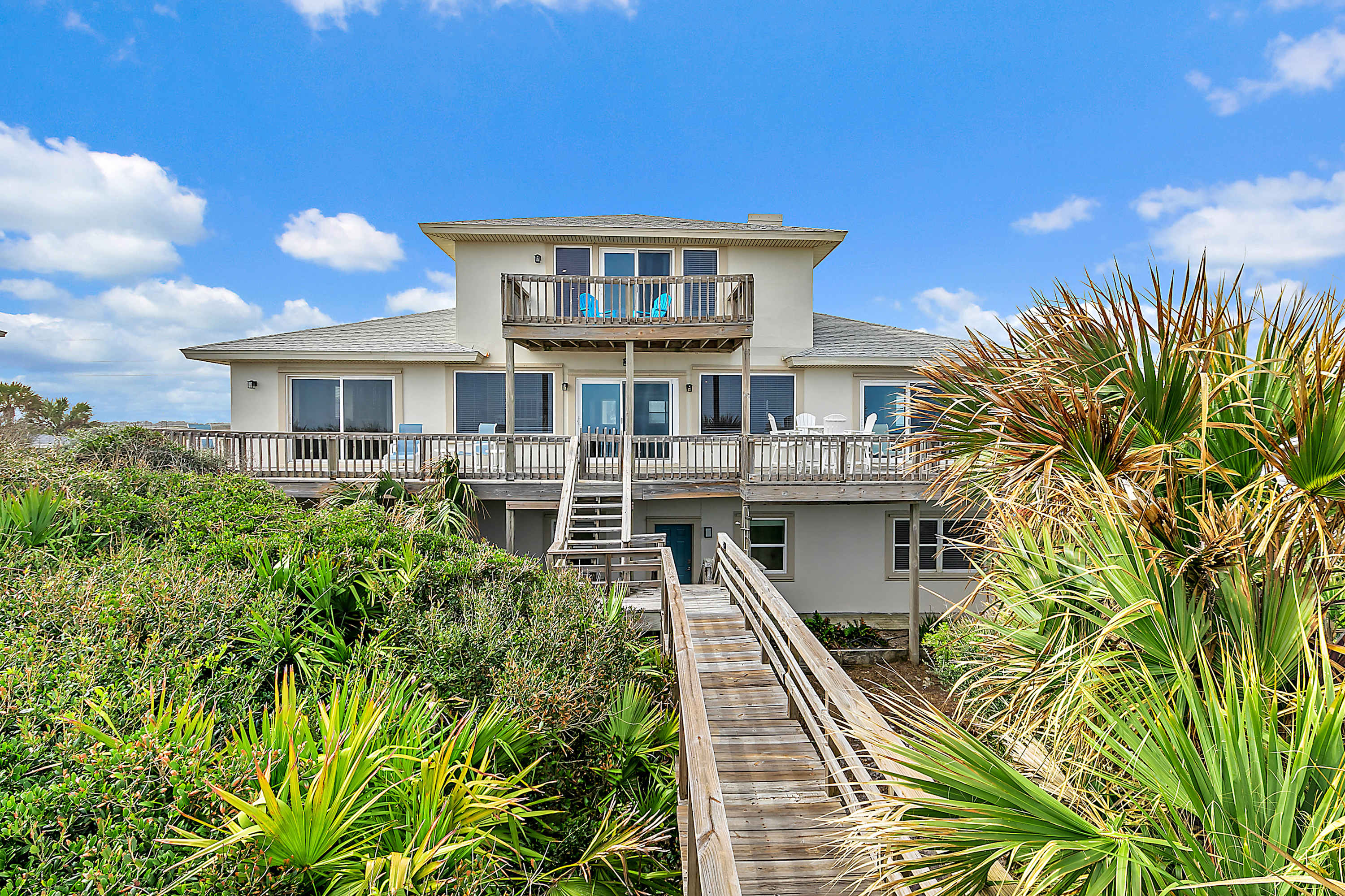 Oceanfront, Beach Access | Sunny Palms