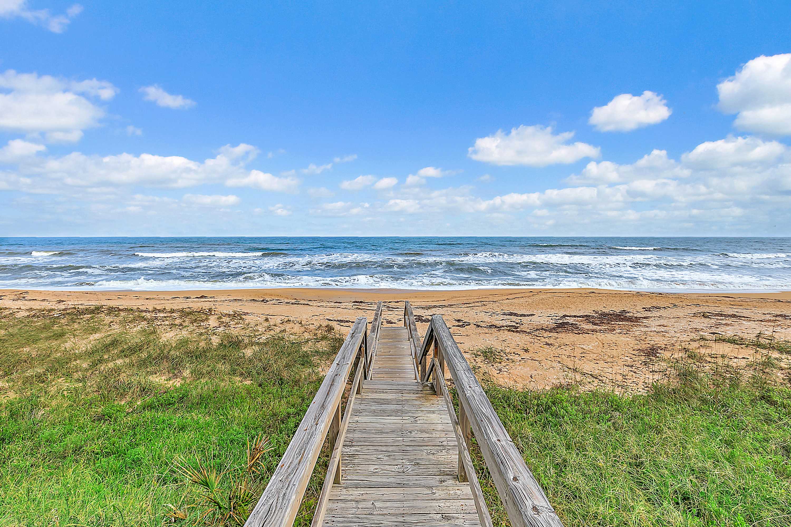 Oceanfront, Beach Access | Sunny Palms