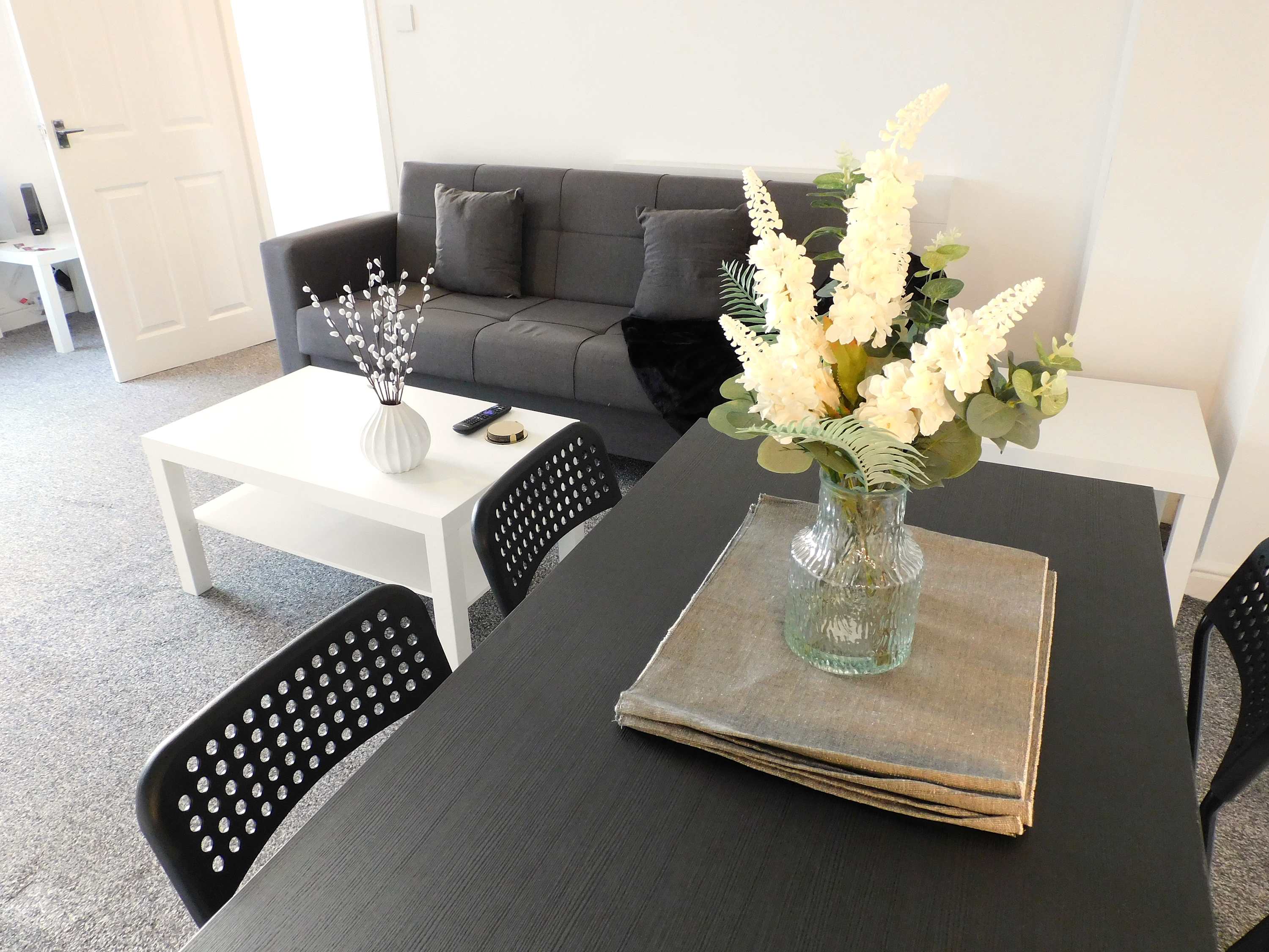 4 Bedroom, Newly Refurbished Home in East Kilbride