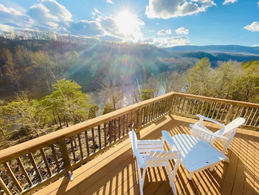 River View Cabin