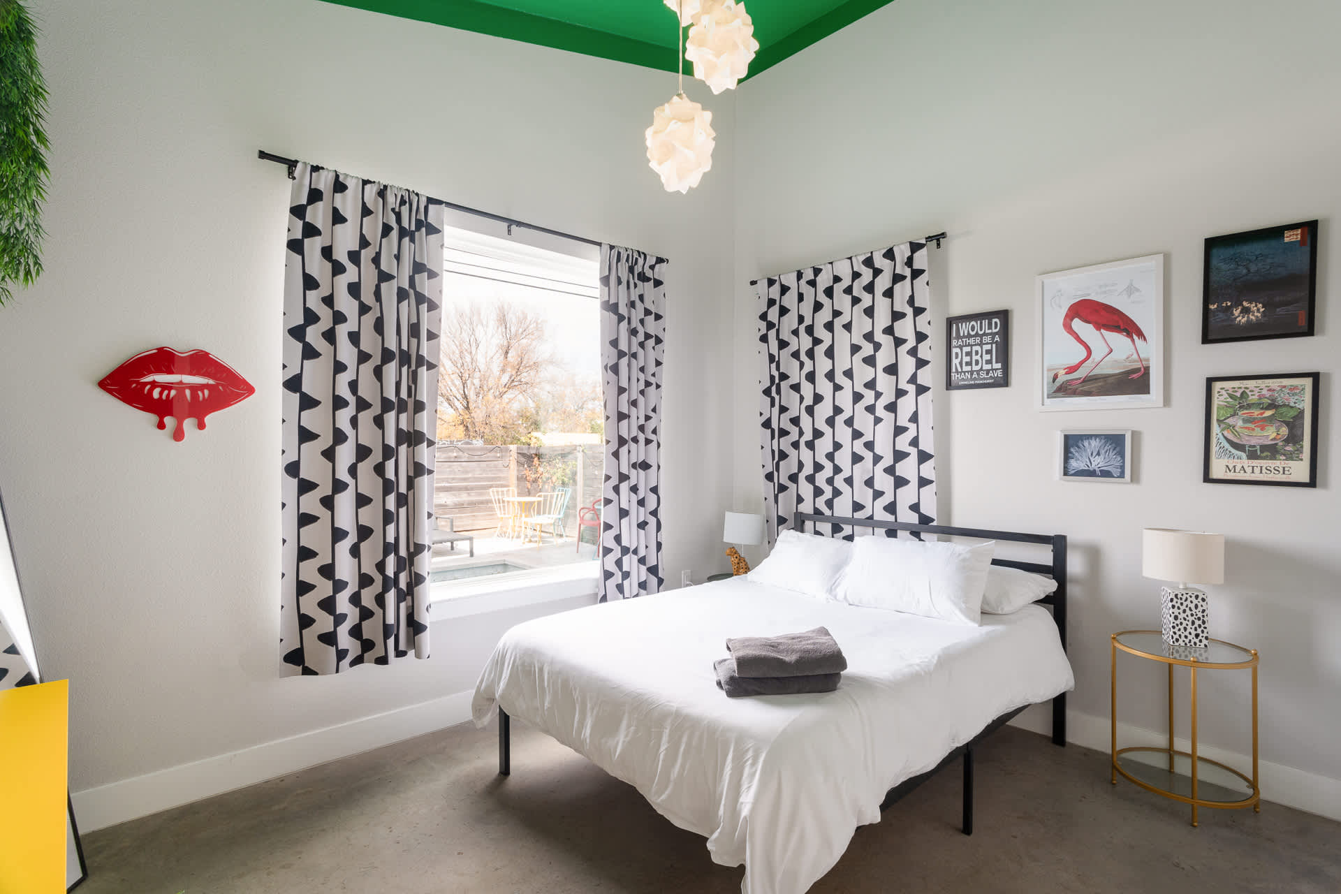 Stylish Home with Pool Hot Tub near Downtown 4