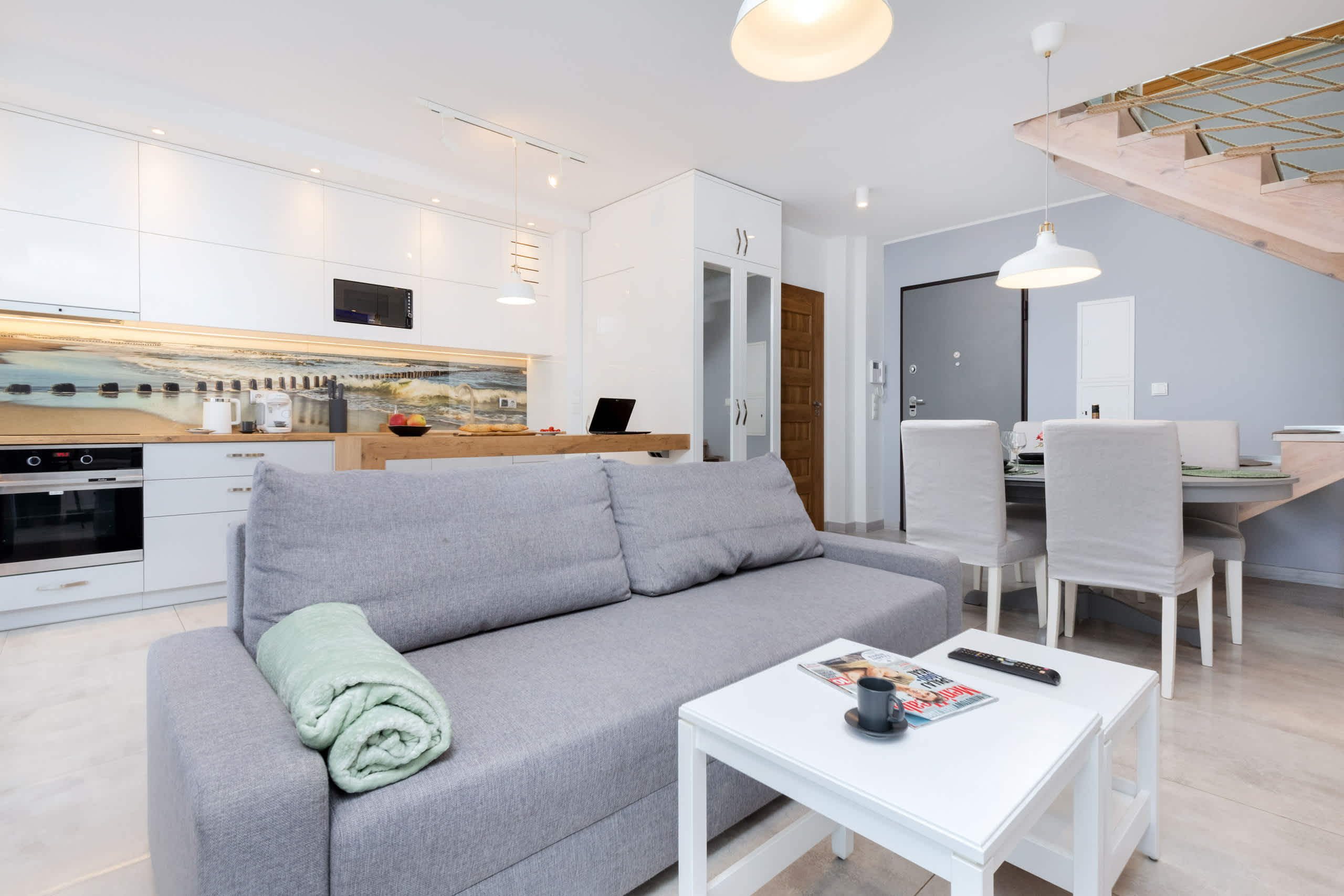 Batorego 7 Gdynia | Bright Apartment with Parking in City Center — Gdynia, Województwo pomorskie — vacation rental