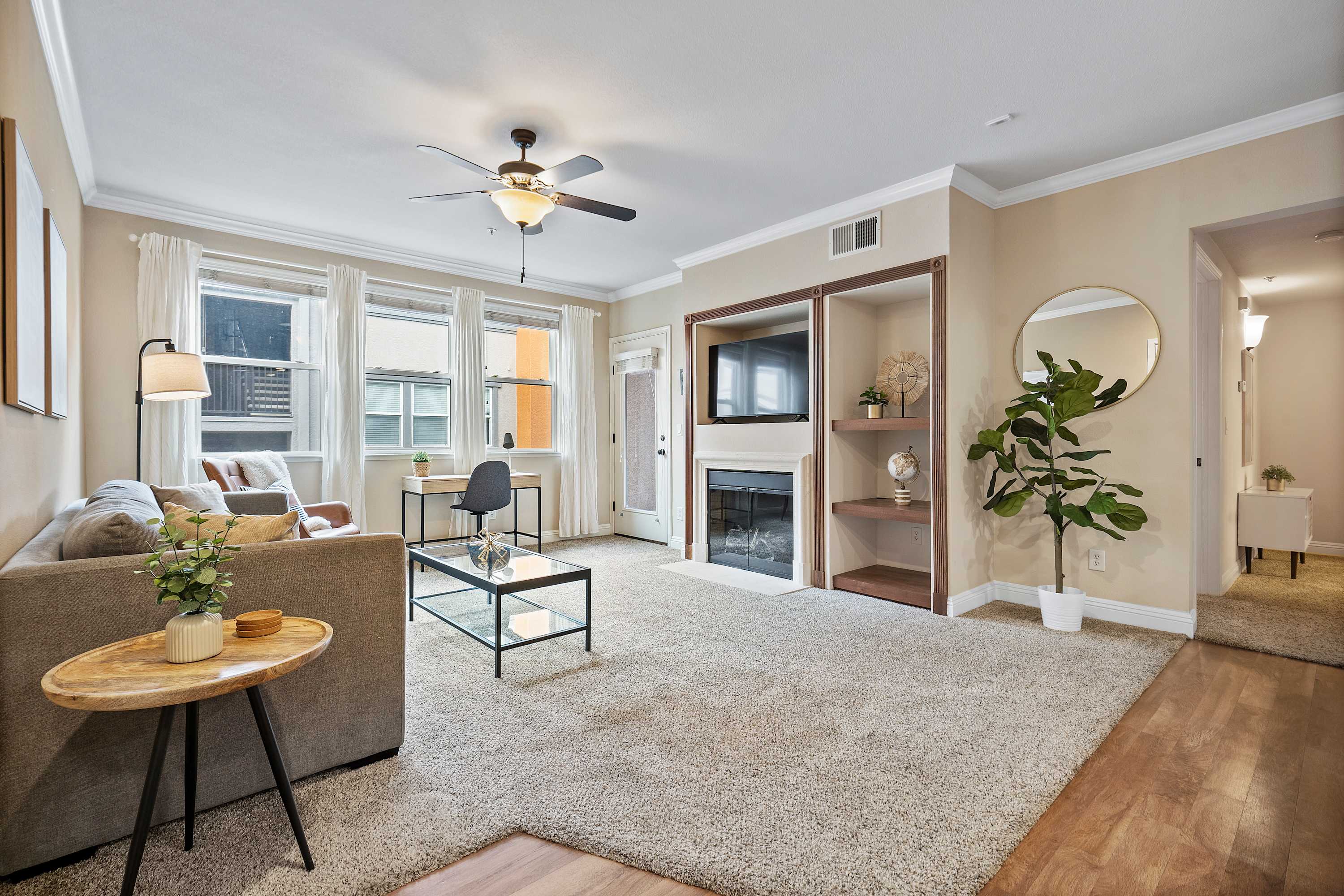 Luxury 2BR 2BA Apartment with Pool, Gym & Theater