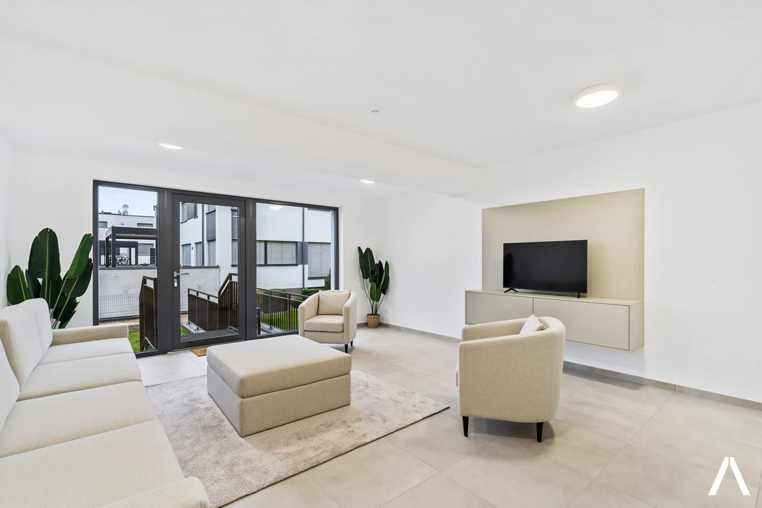 Contemporary Shared Interior – Thoughtfully designed communal space for relaxation, entertainment, or casual meetings.