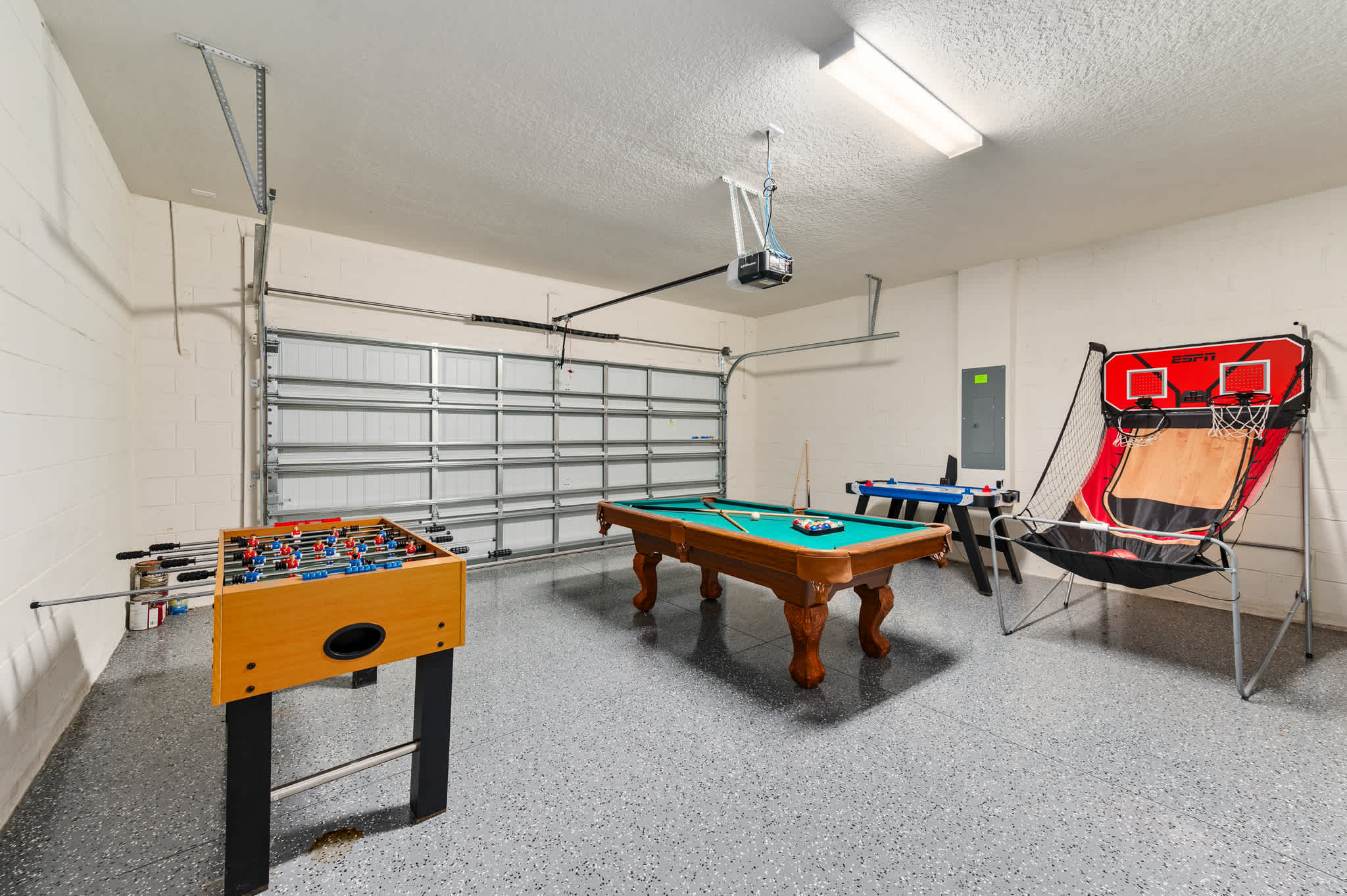 Solterra Resort! Pool & Game Room, 15 MI to Disney