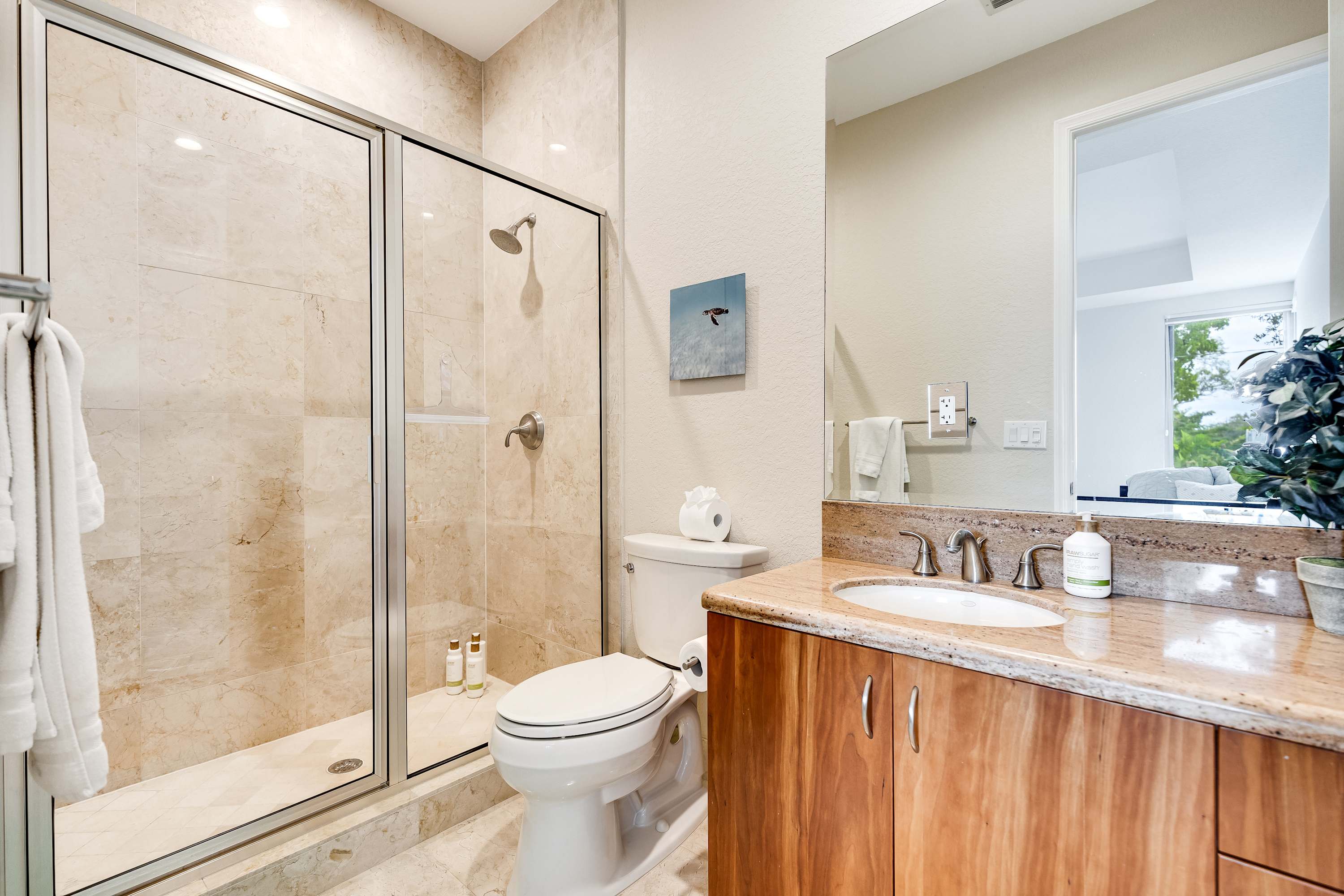NEW 3-Story Townhome with Pool Room, Expansive Balcony seconds away from Las Olas - Picture 13