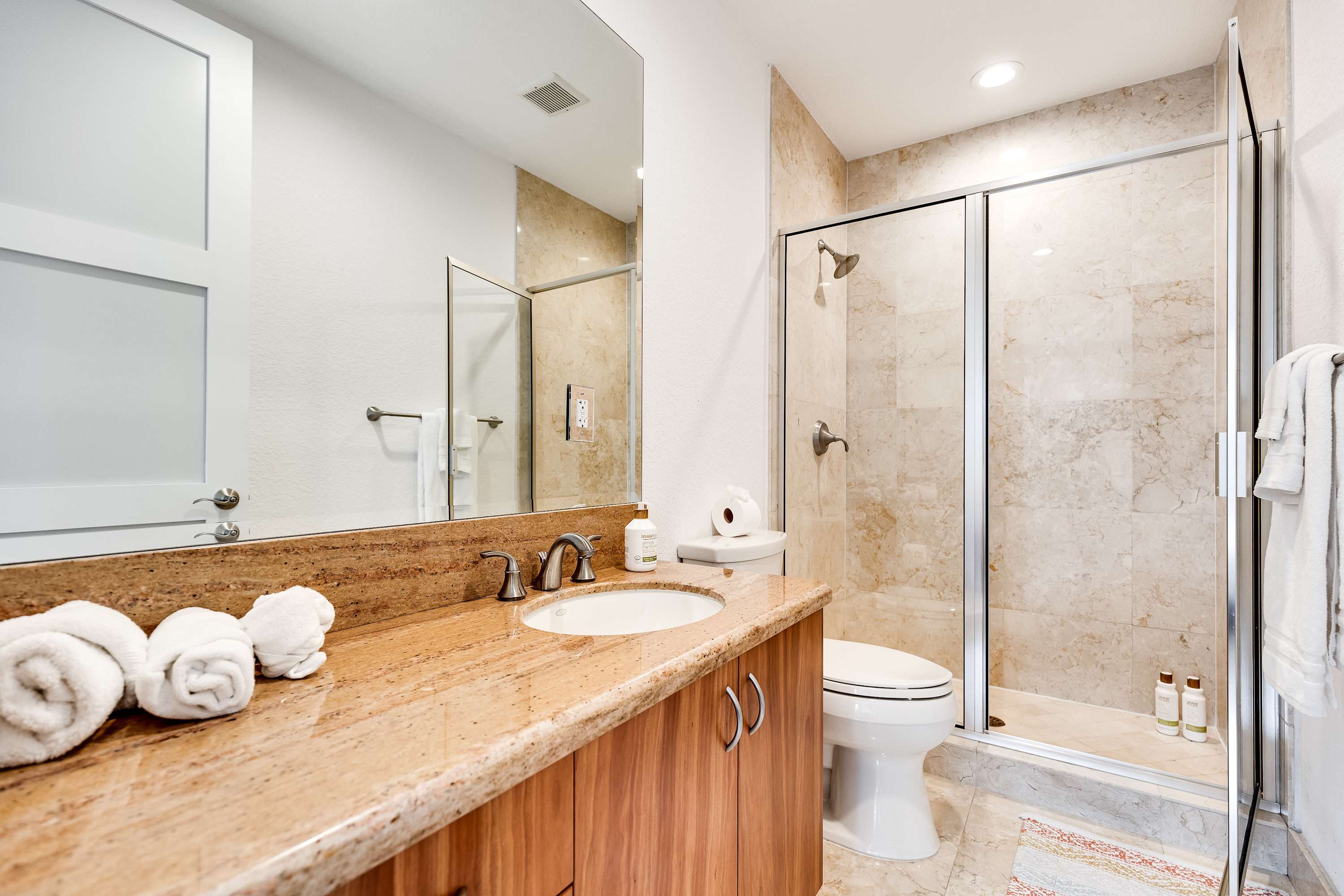 NEW 3-Story Townhome with Pool Room, Expansive Balcony seconds away from Las Olas - Picture 17