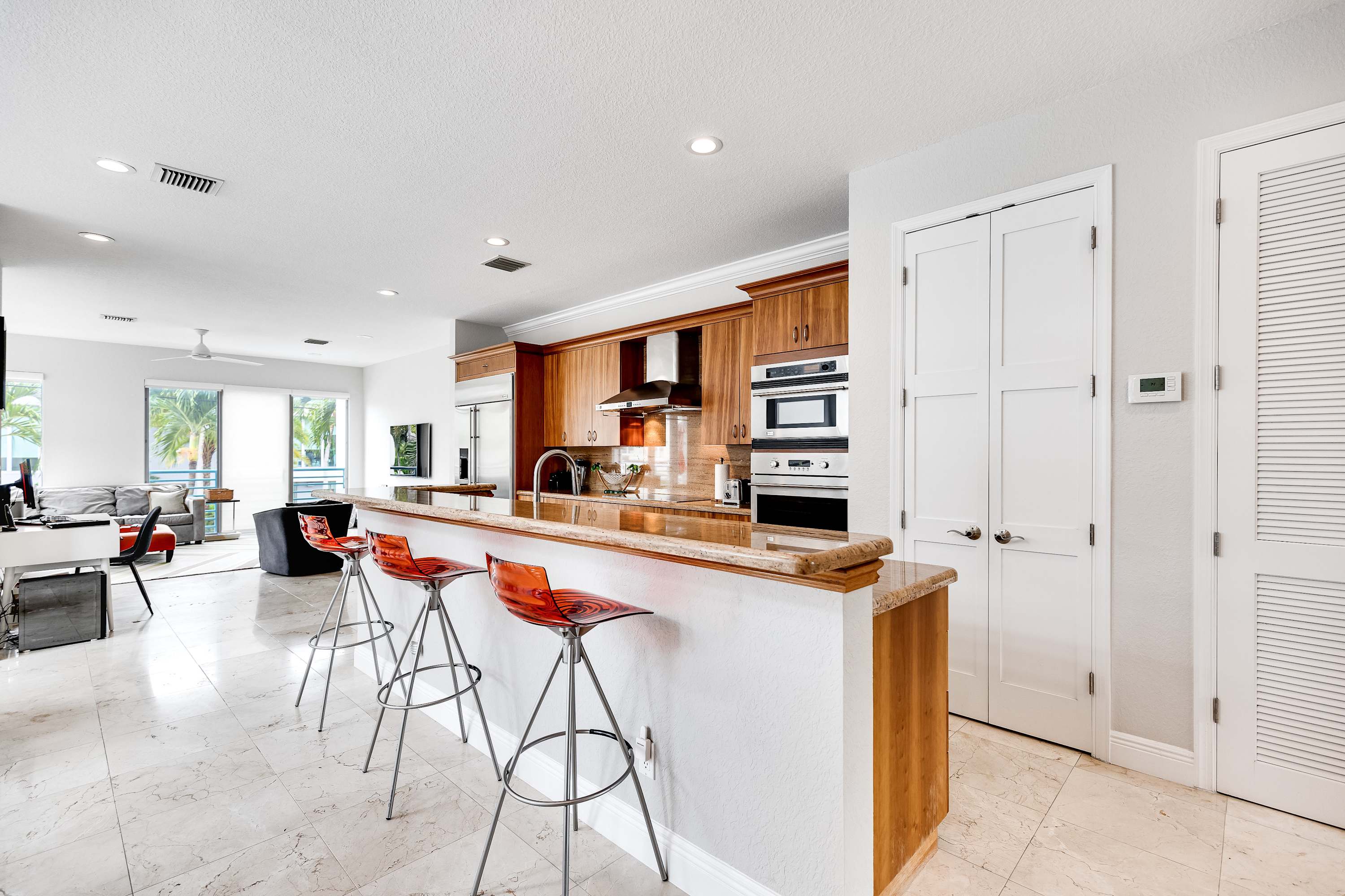 NEW 3-Story Townhome with Pool Room, Expansive Balcony seconds away from Las Olas - Picture 20