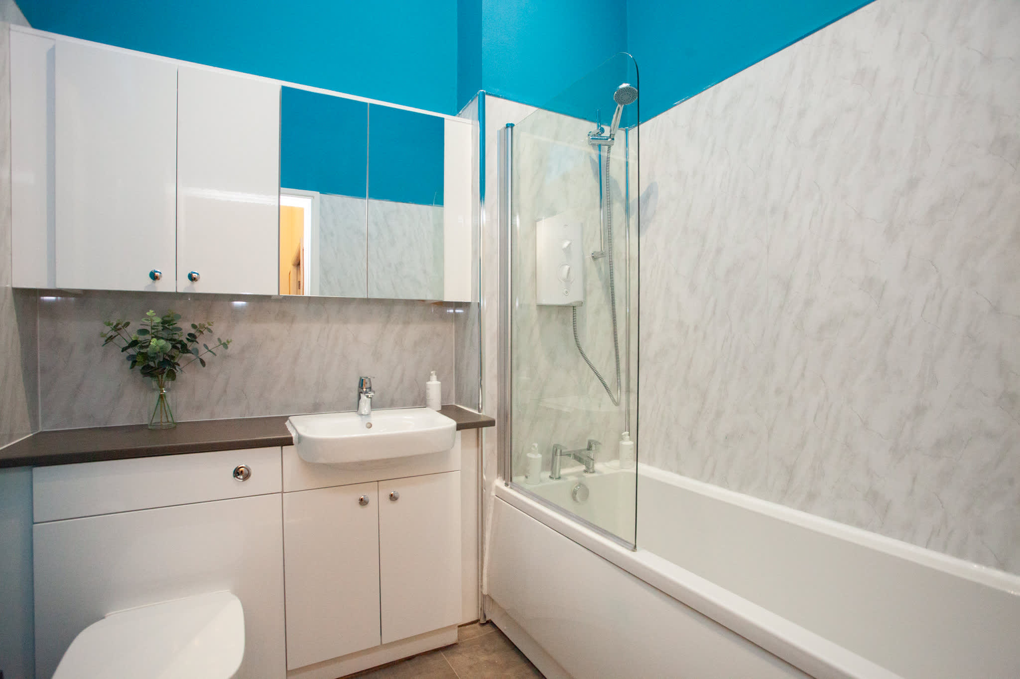 Spacious Apartment with Glasgow Green Views in 39 Greendyke Street G1 5PS - Property image 22 - VivreStays