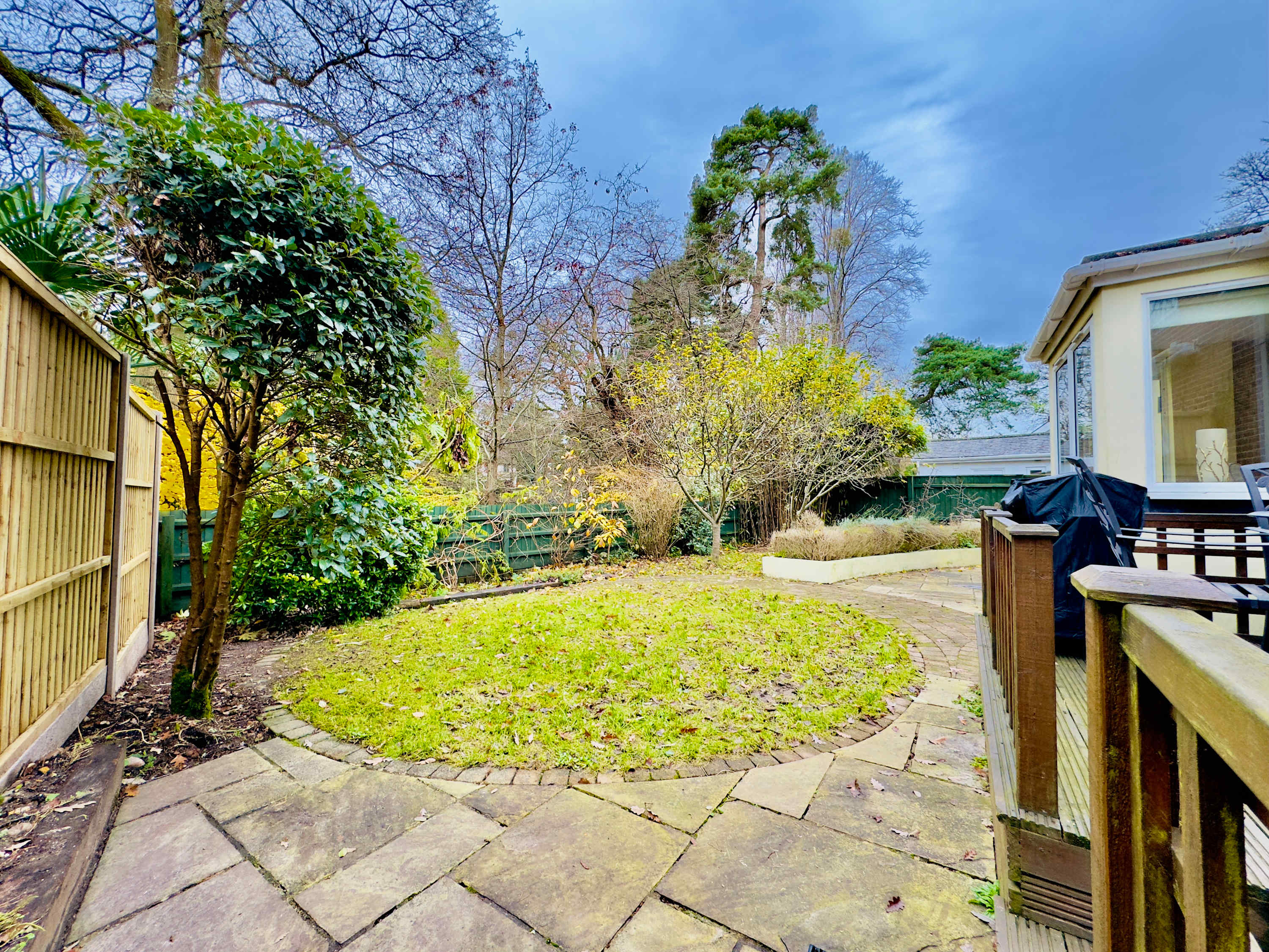 Charming Family Home by Coy Pond w/ Free Parking