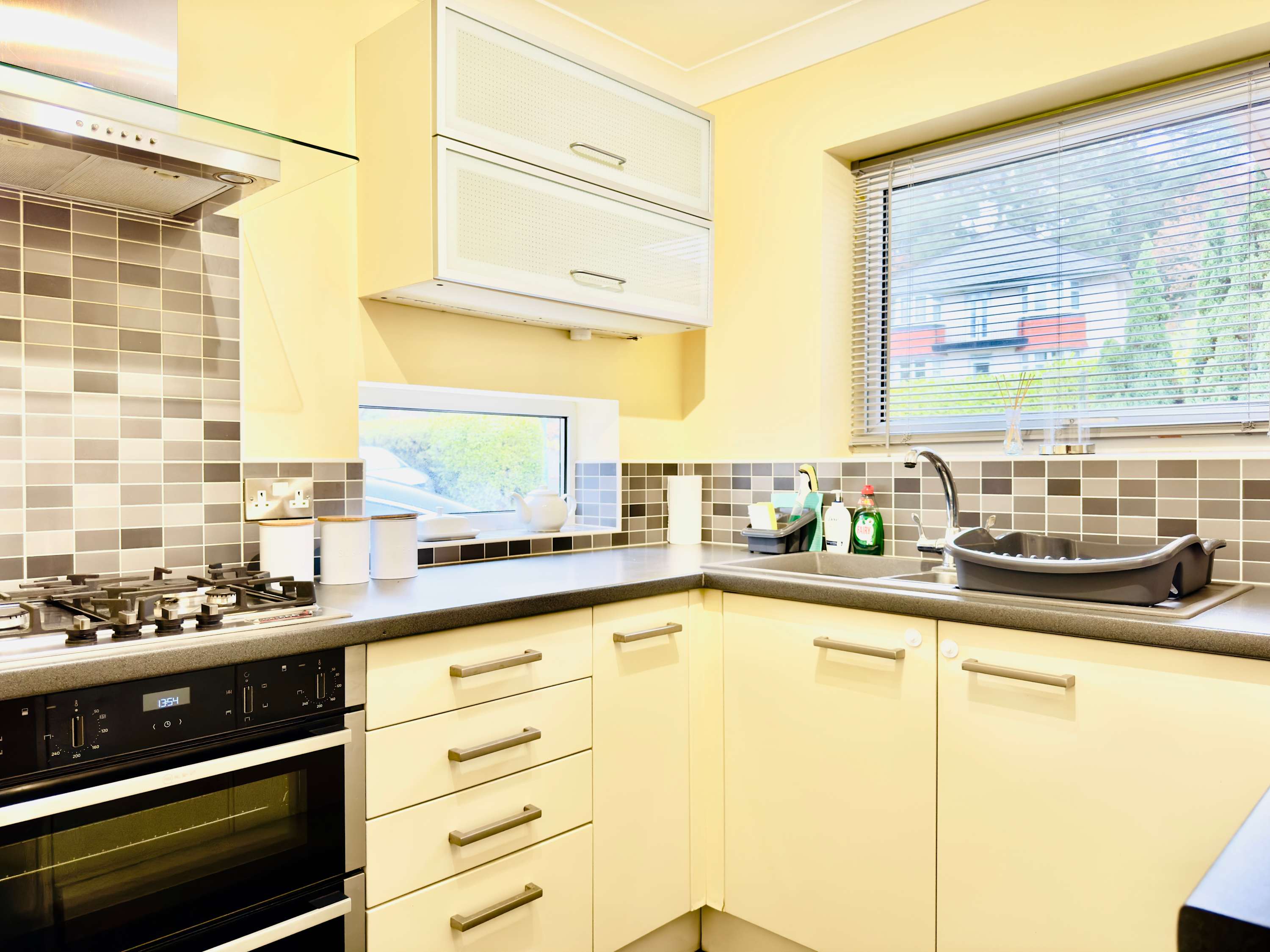 Charming Family Home by Coy Pond w/ Free Parking