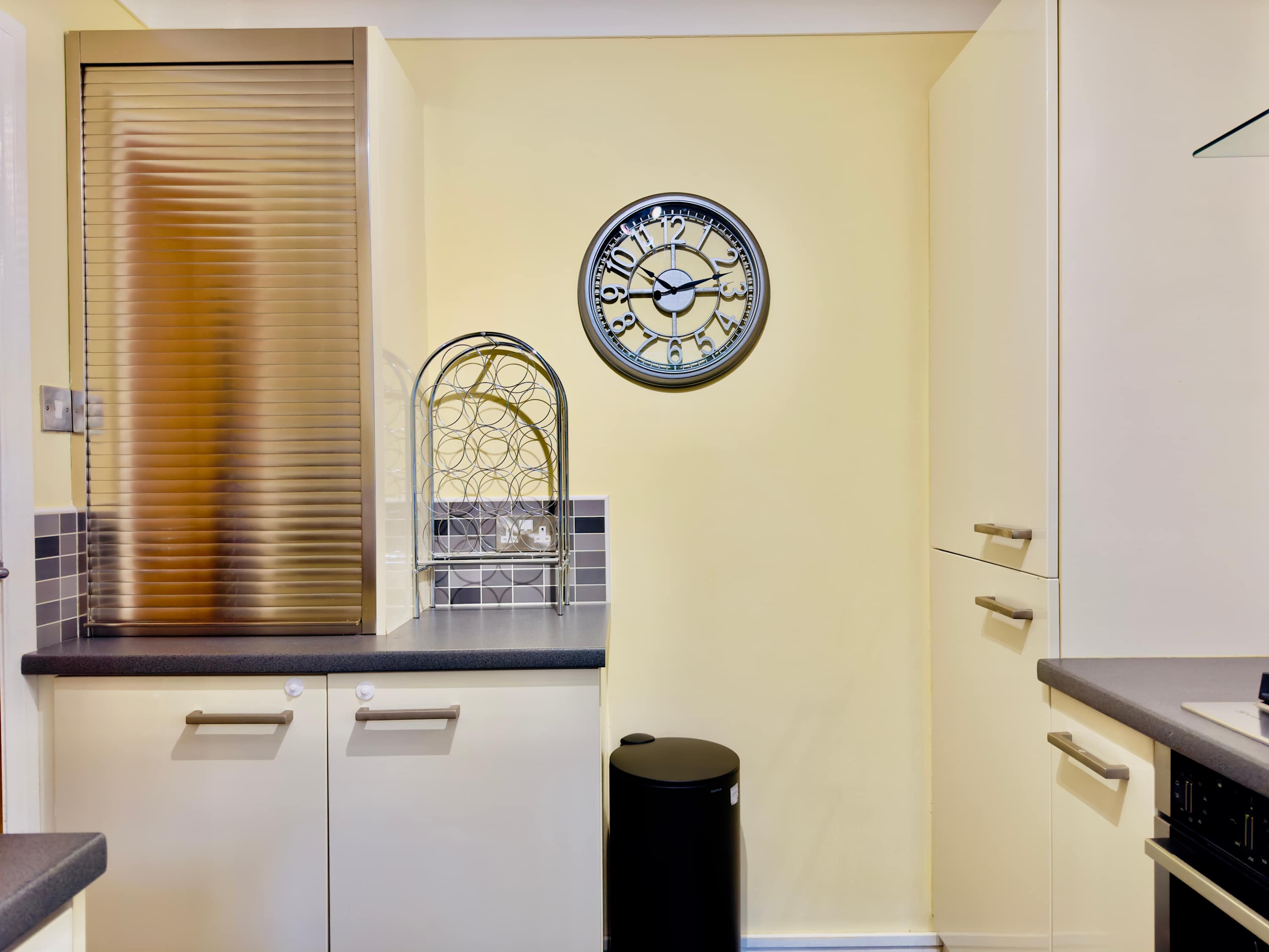 Charming Family Home by Coy Pond w/ Free Parking