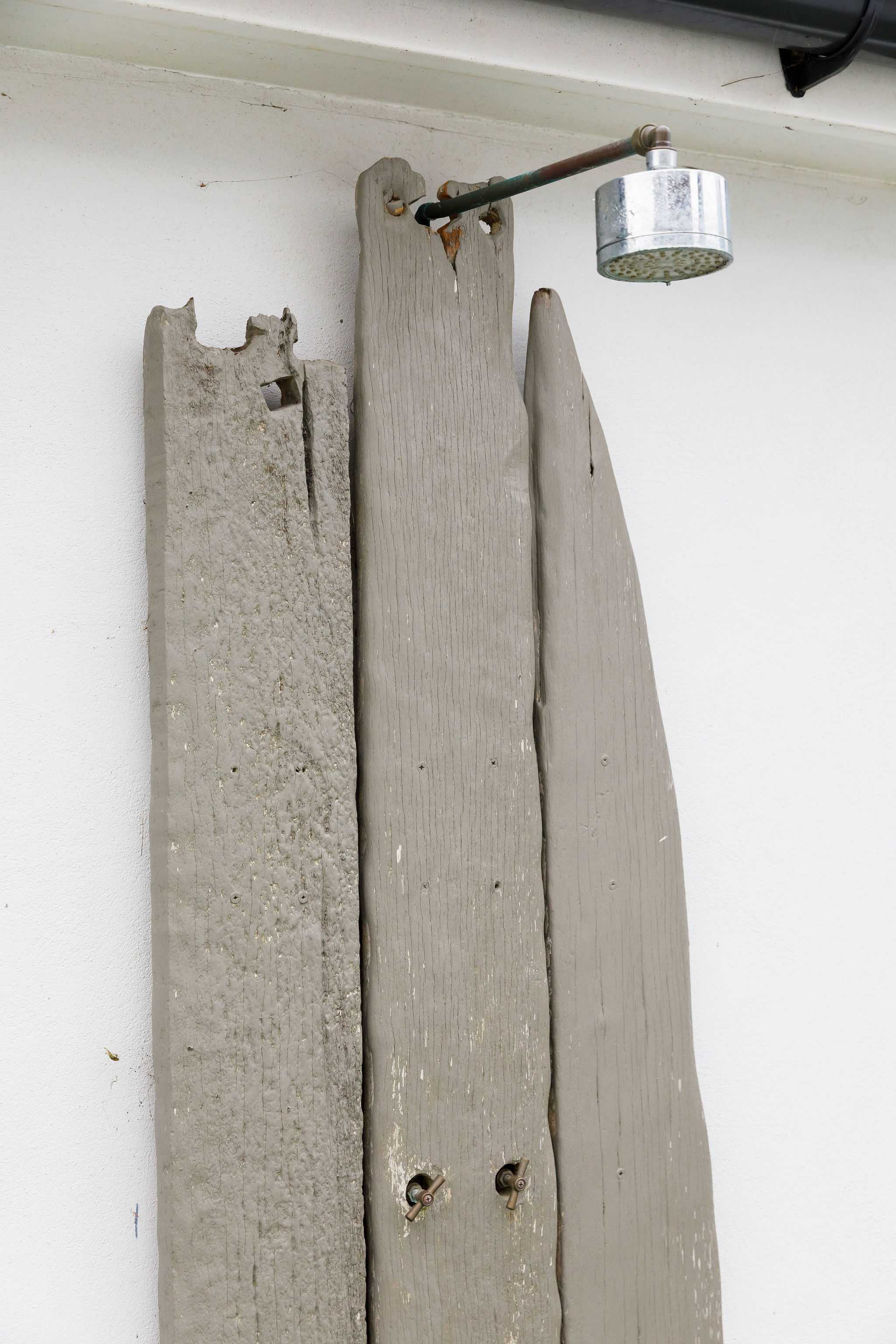 A handy outside shower to rinse off the sand and sea salt.