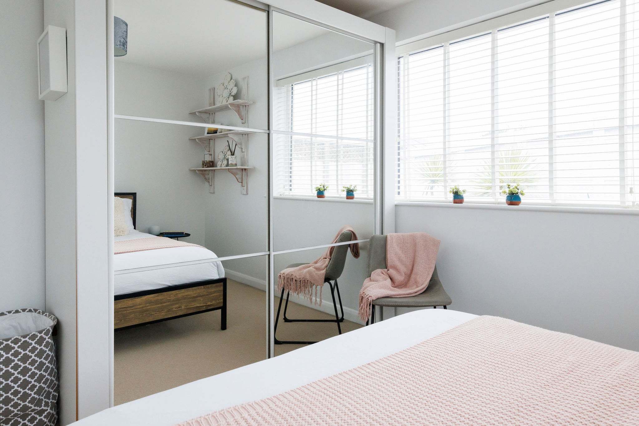 This double is situated on the ground floor and decorated in soft tones.