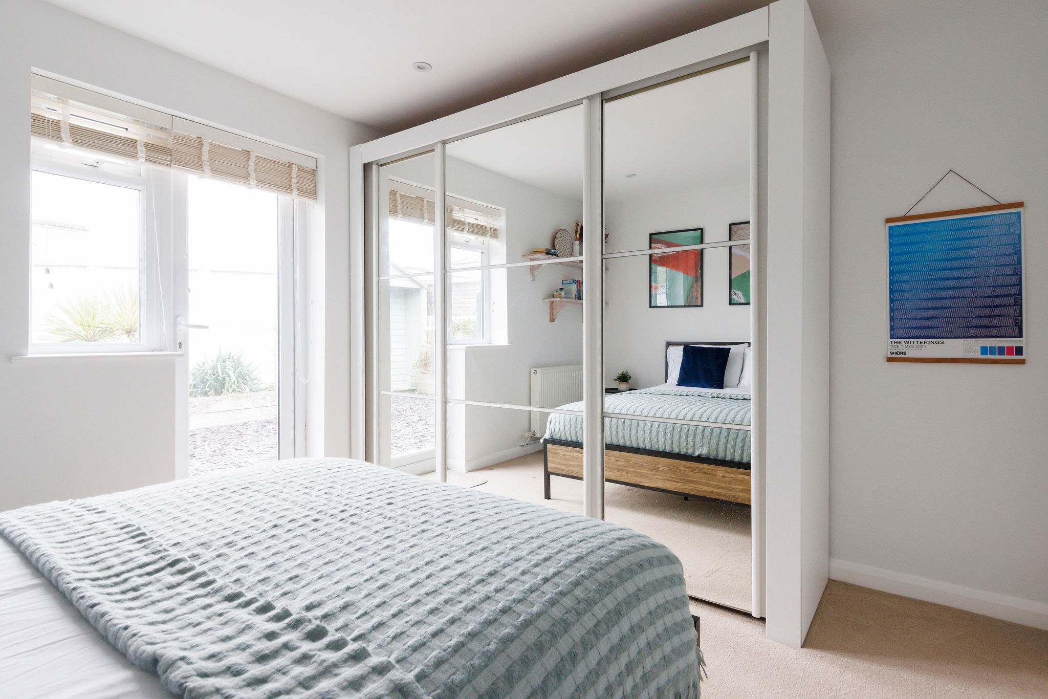 There is plenty of cupboard space to unpack your belongings.