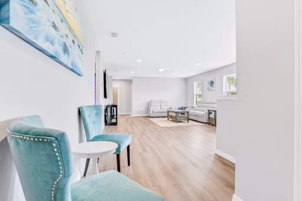 Heated Pool, Game Room, 9MI Disney! FREE Resort