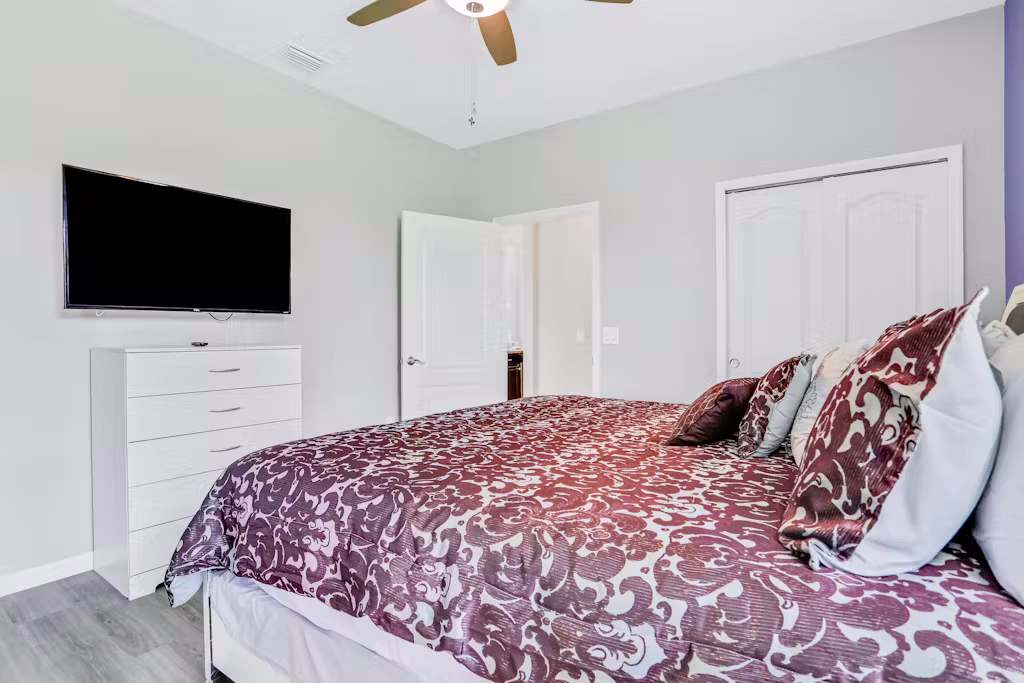 Heated Pool, Game Room, 9MI Disney! FREE Resort