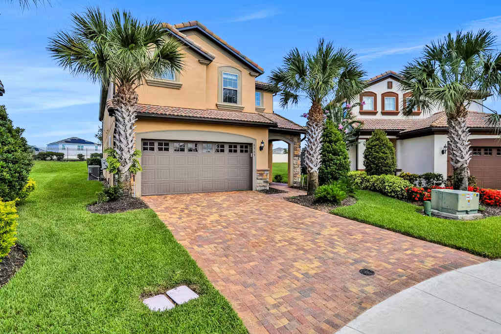 Heated Pool, Game Room, 9MI Disney! FREE Resort