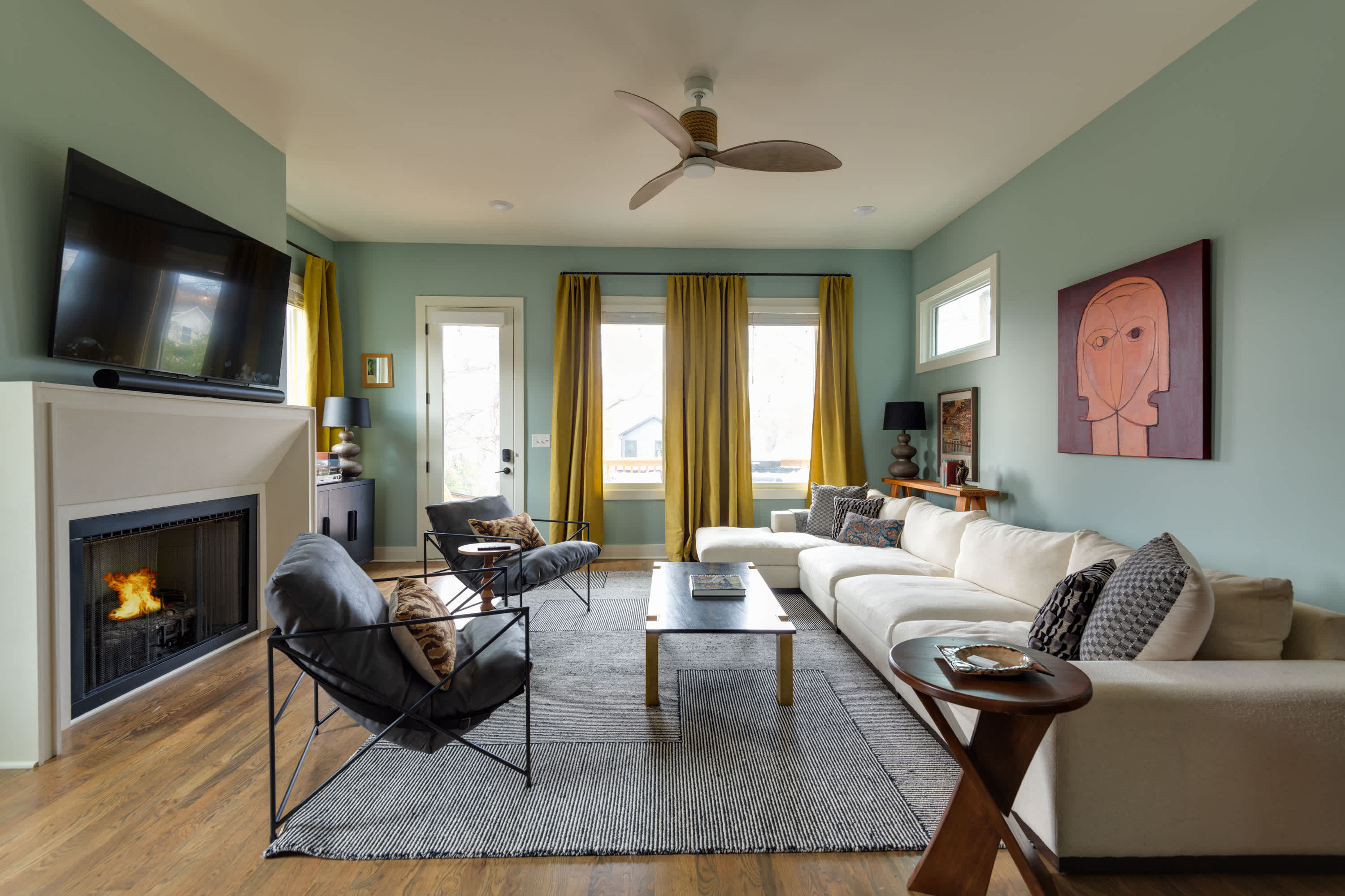 Lyric | Luxury Stay with Rooftop & Firepit — Nashville, TN — vacation rental
