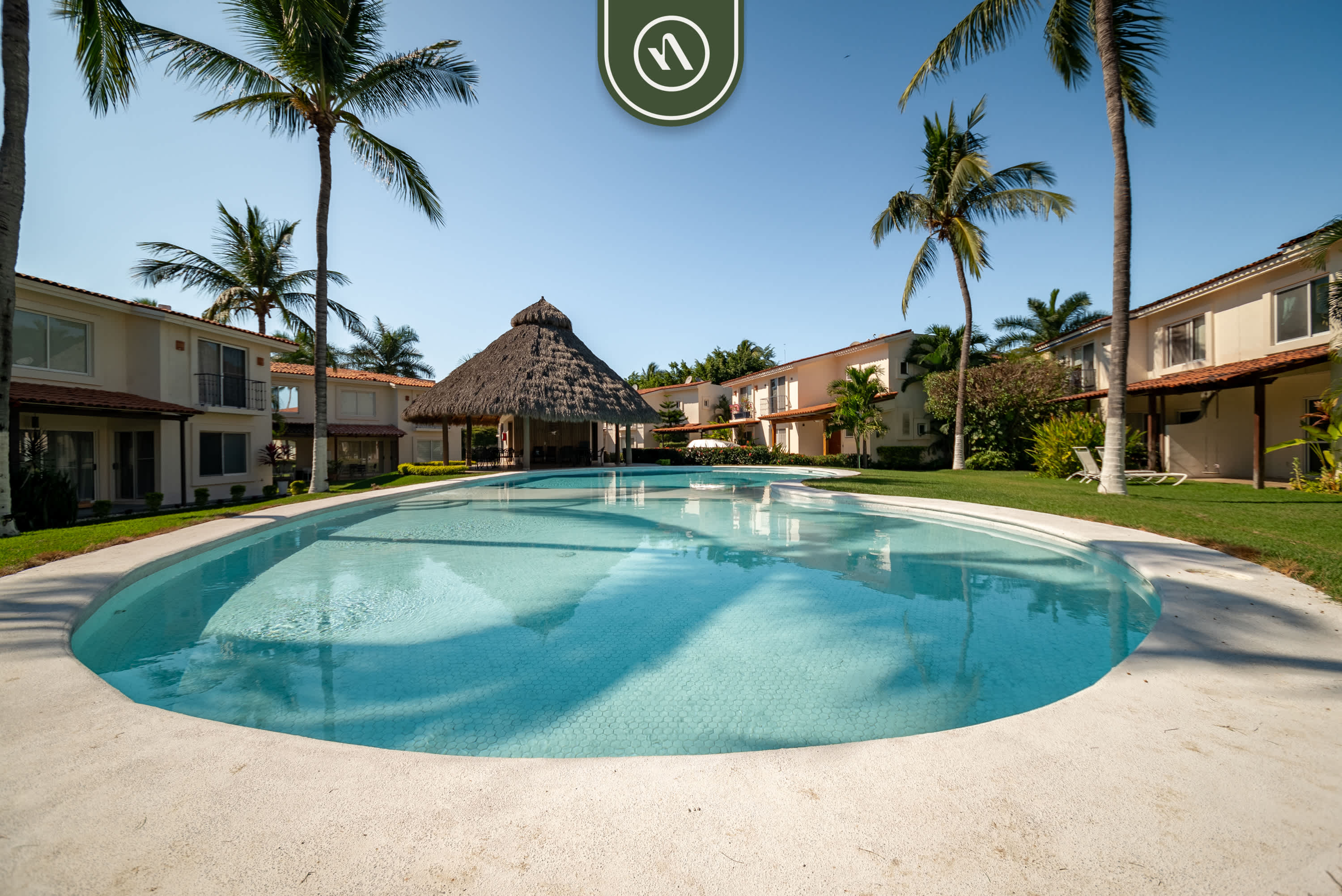 Amazing 3 BR Villa in Golf Course - Pool - Palapa - Foto 1