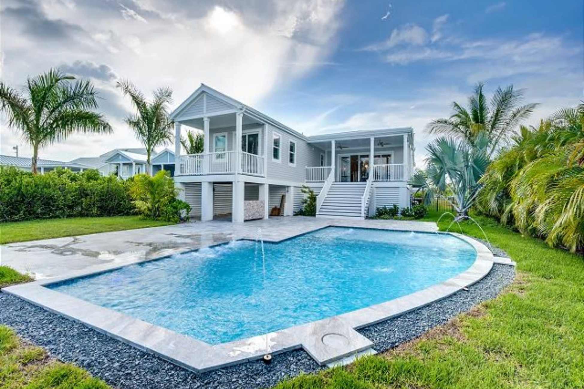 Waterfront Home, Heated Pool - The Seagate Estate