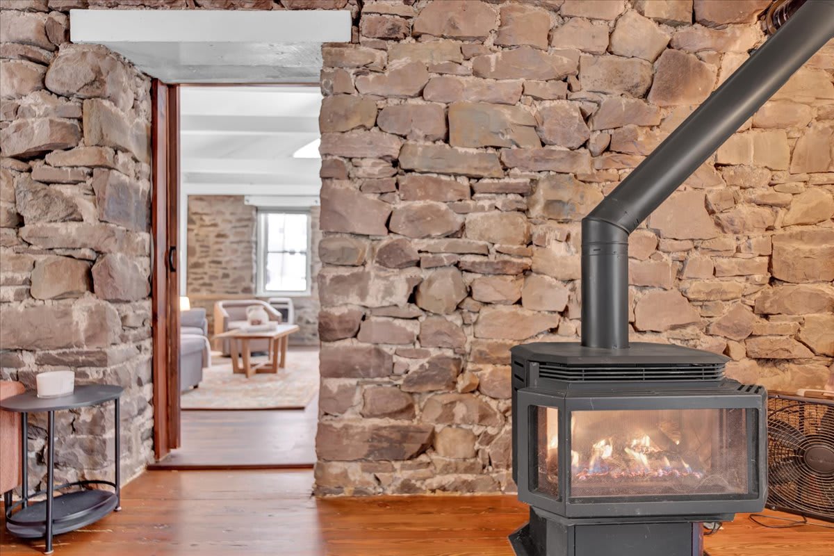 Pocono Pines Stone Cabin | Central to Attractions