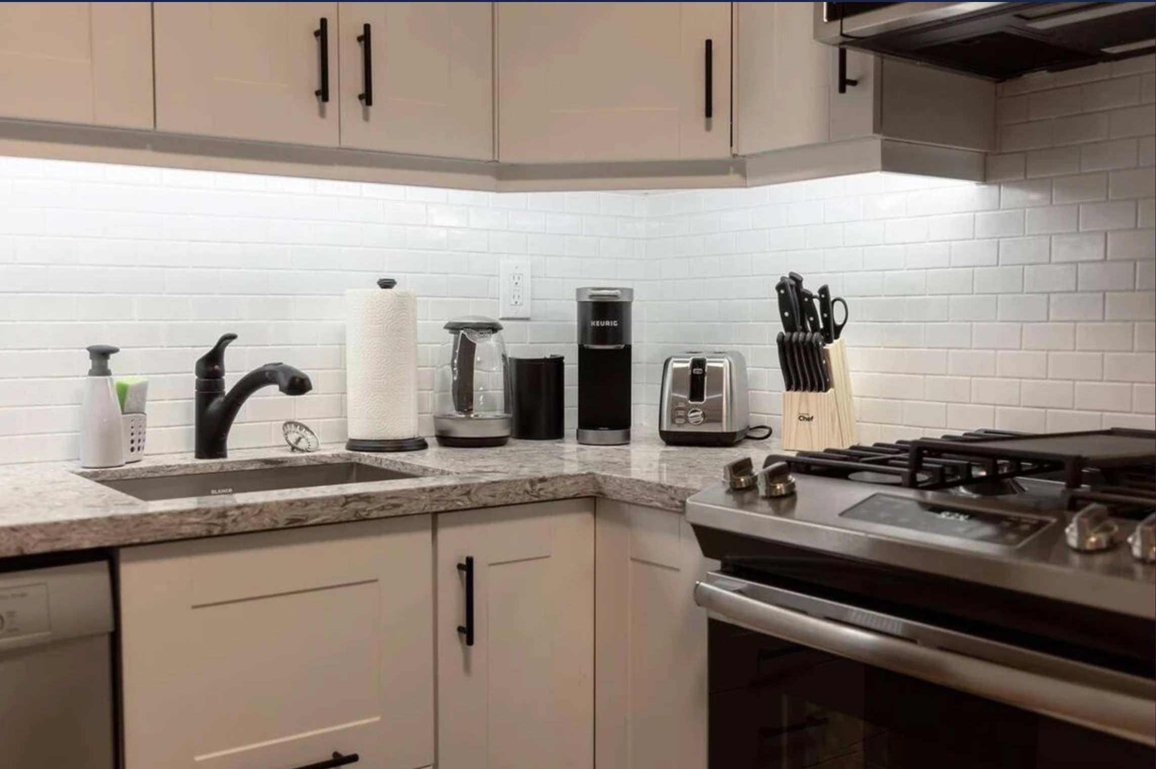 Fully equipped kitchen 