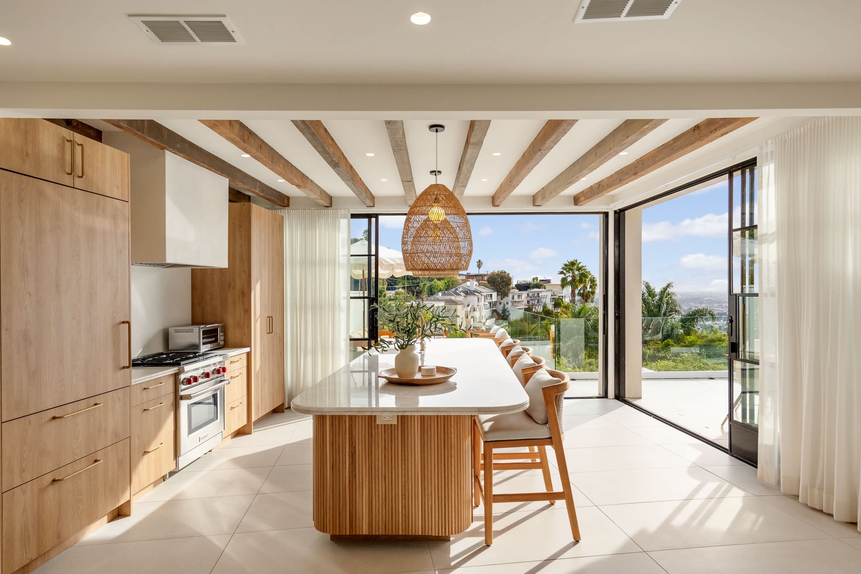 Earthy tones and modern finishes for inspired cooking.