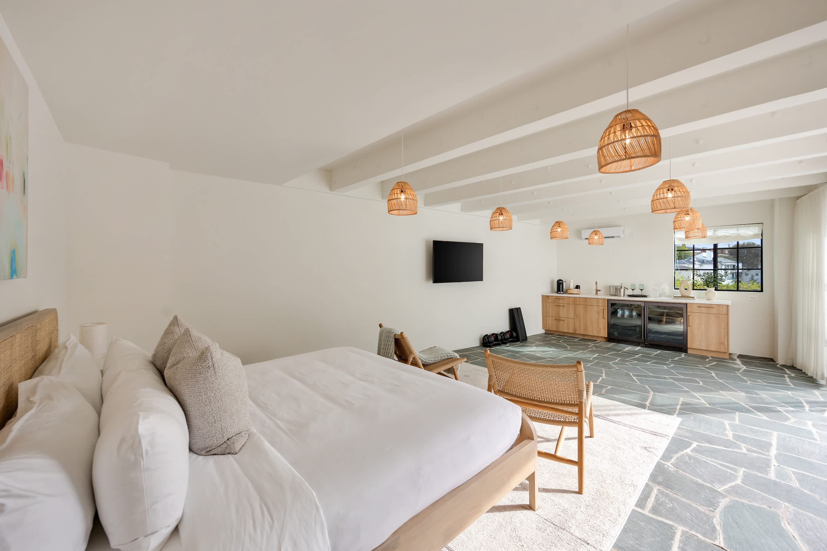 Where mornings feel golden, and every night is wrapped in quiet luxury.