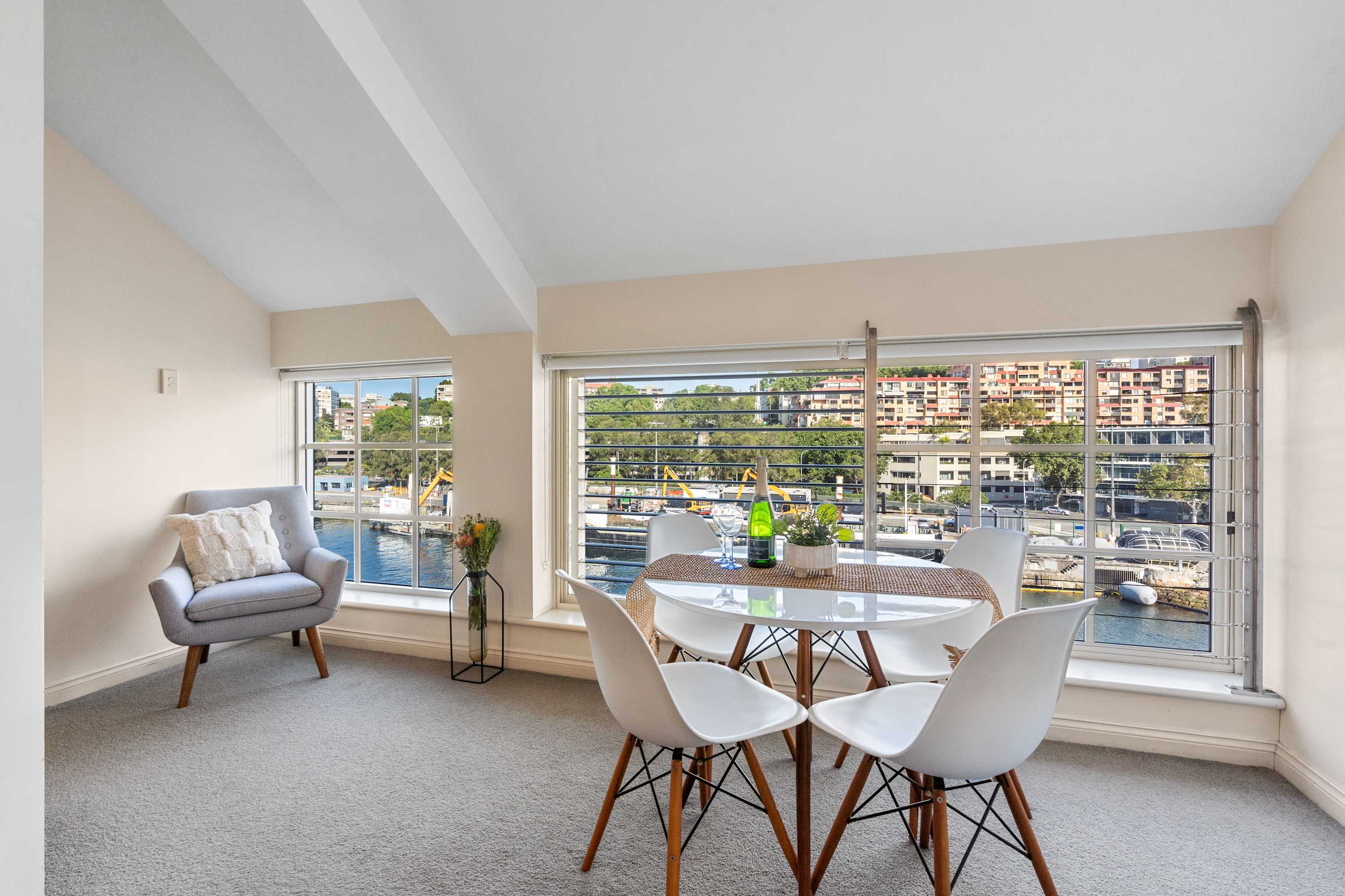 Stylish Loft-Style Apartment with Stunning Views