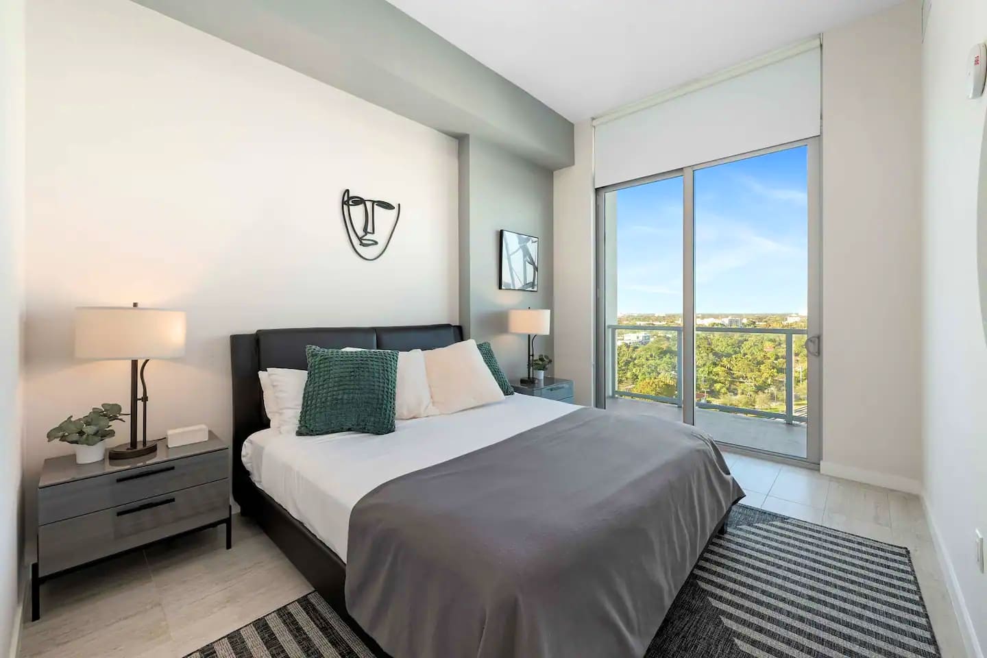 Lux Stay in Miami Design District