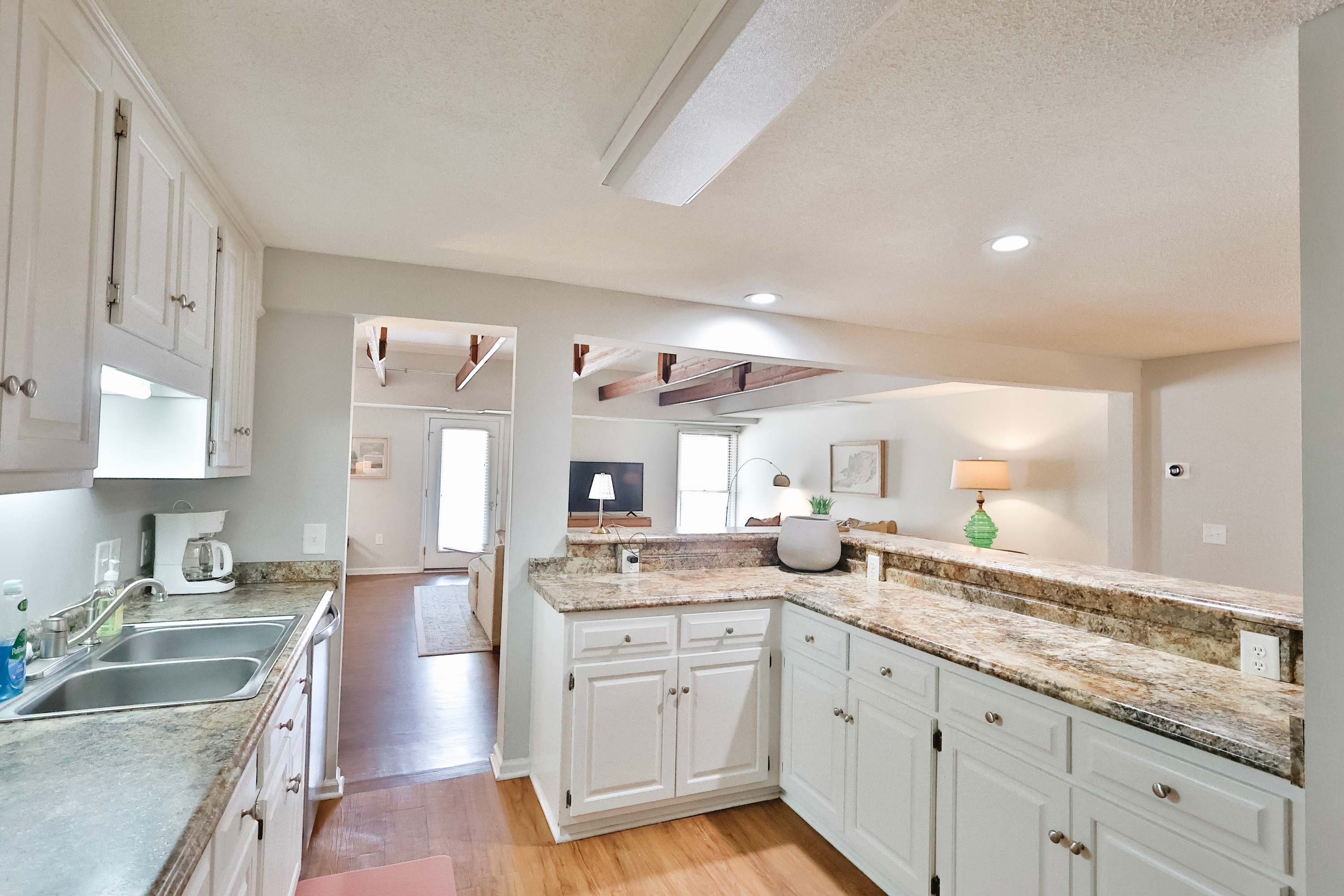 The Post Loft- In the Heart of Downtown Statesboro 4