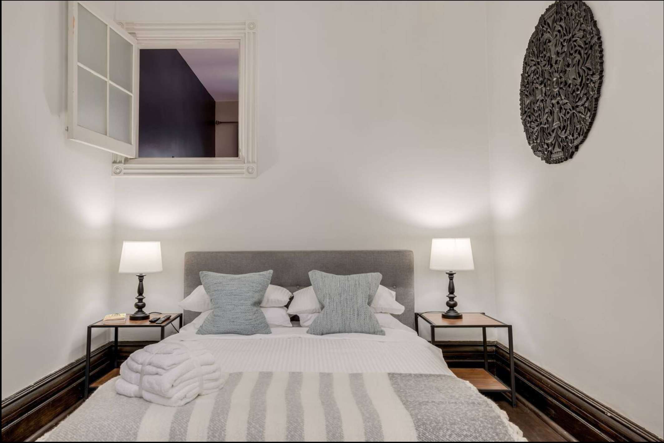 Double Bedroom with Dedicated Workspace