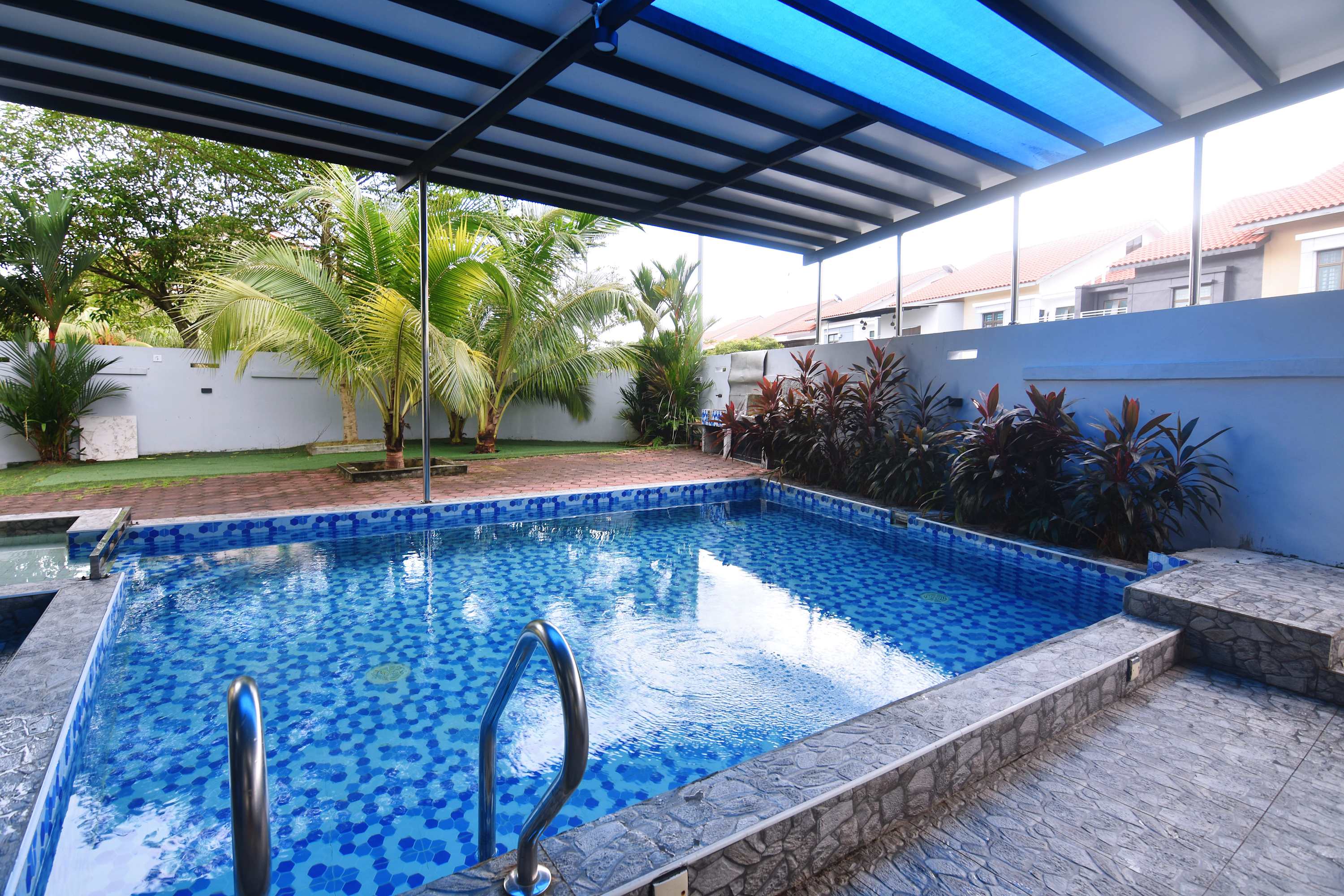 View 10