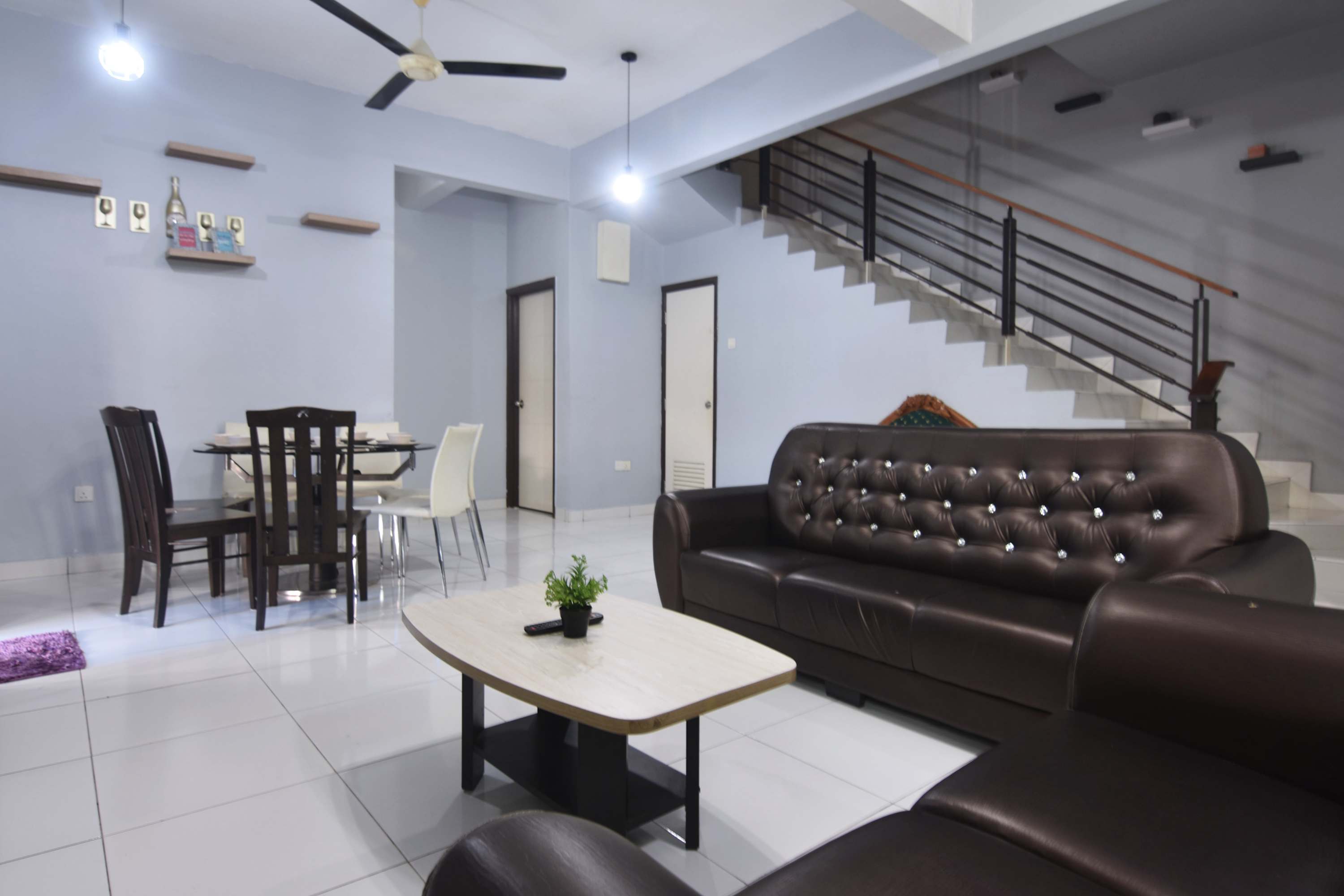 A Chic & Comfy 4BR Home with Private Pool — Johor Bahru, Johor — vacation rental