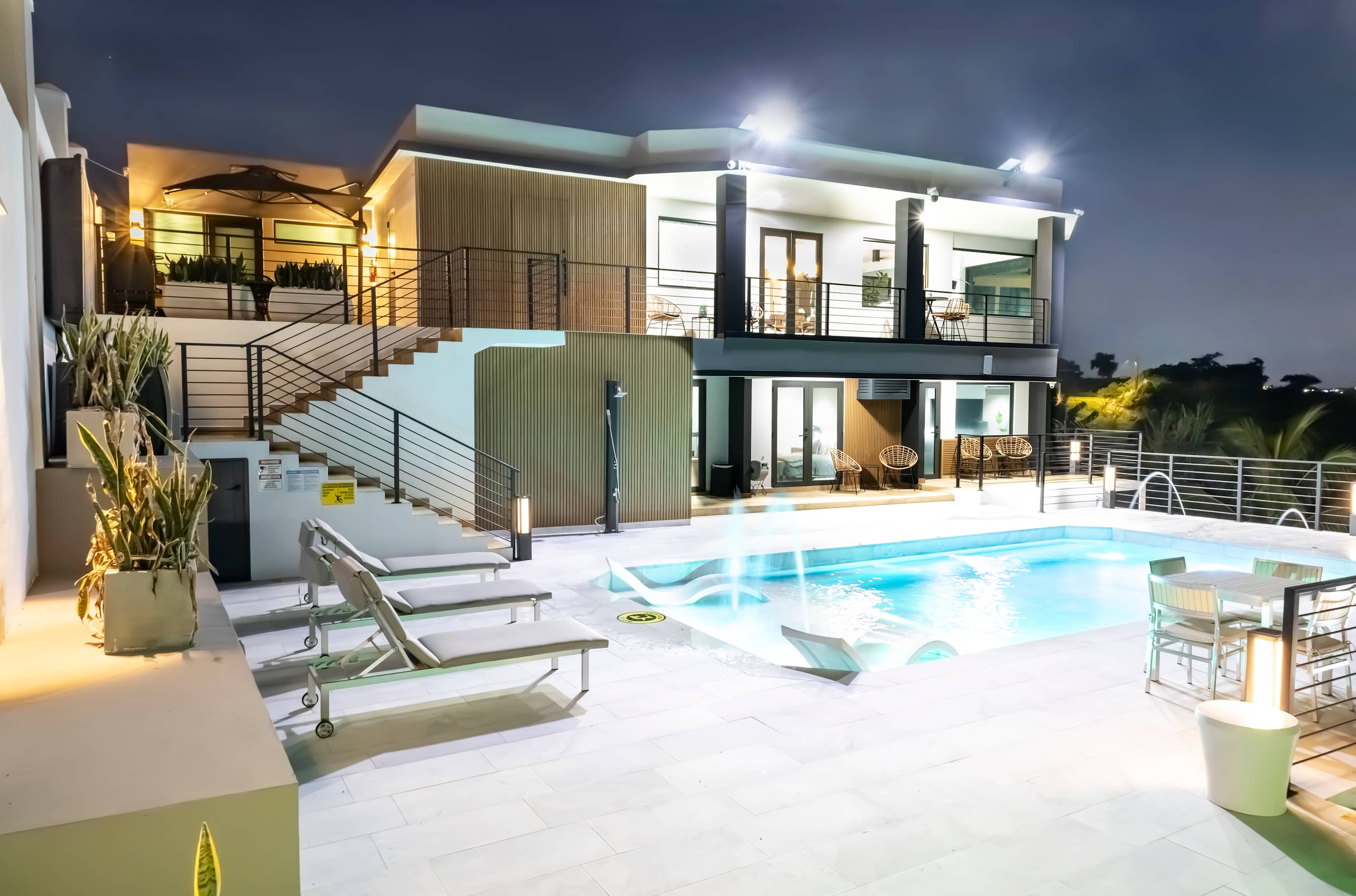 Luxury Villa on the hills looking at the atlantic ocean - Property photo