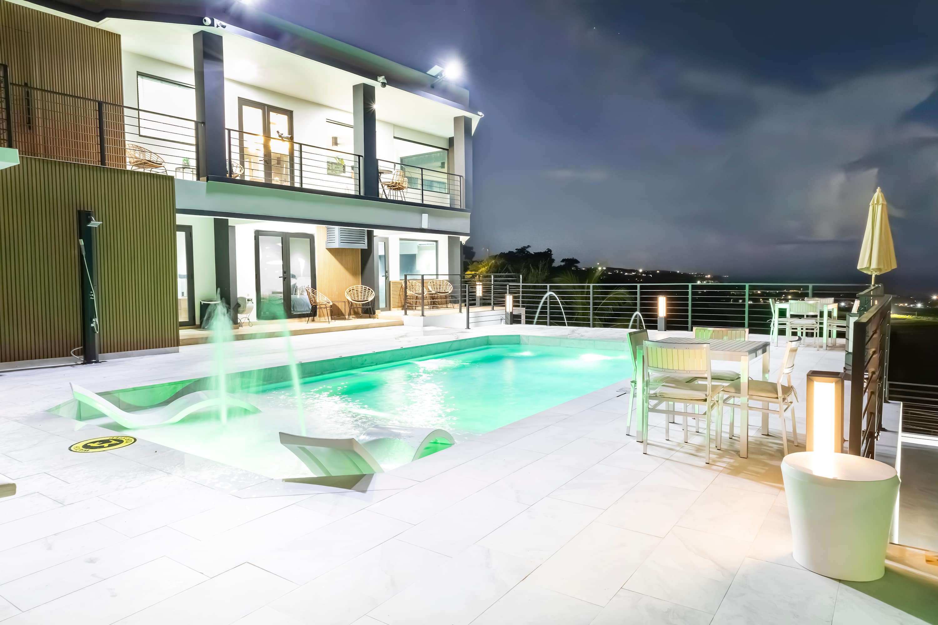 Luxury Villa on the hills looking at the atlantic ocean - Property photo