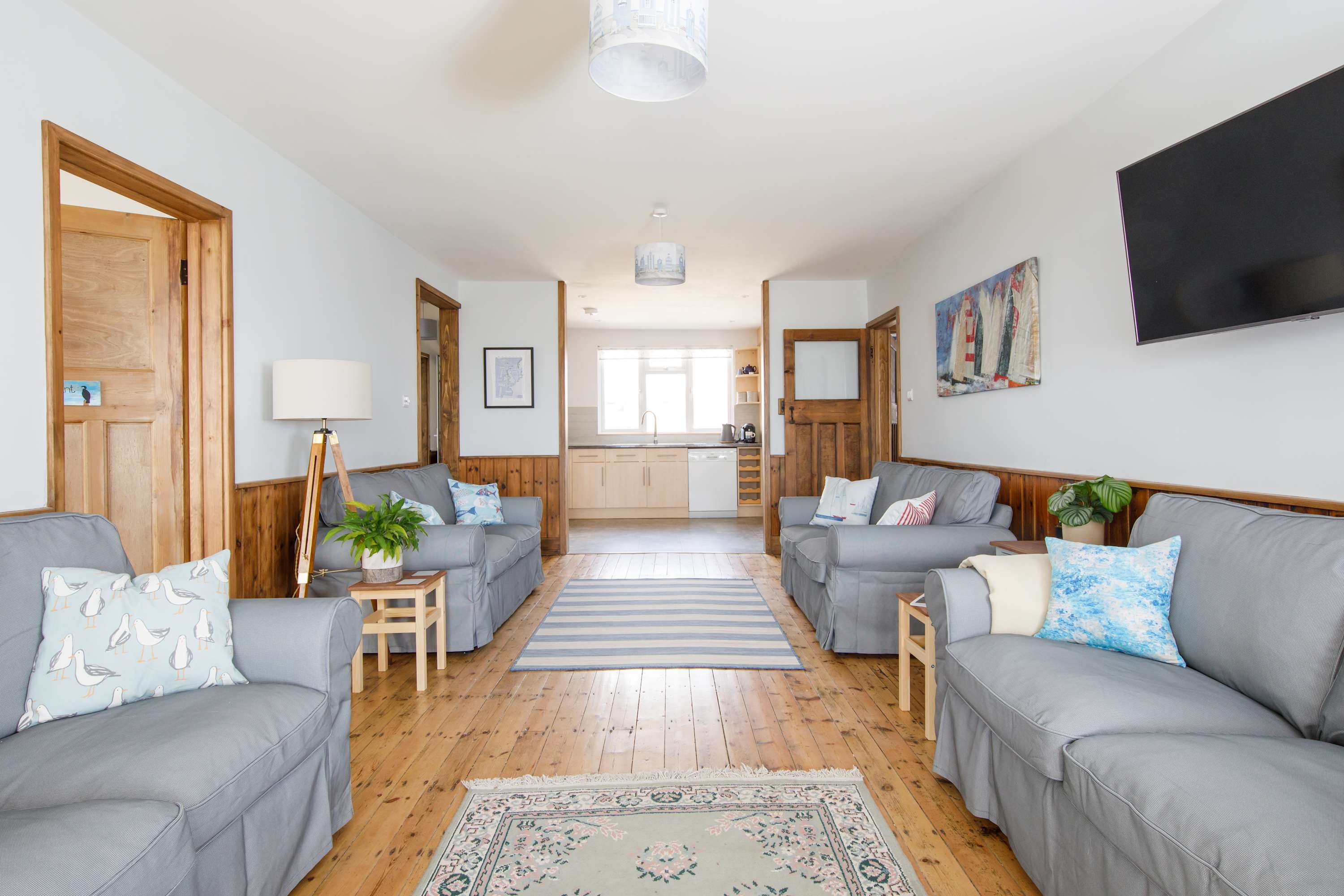 Gather 'round and plan out the day ahead