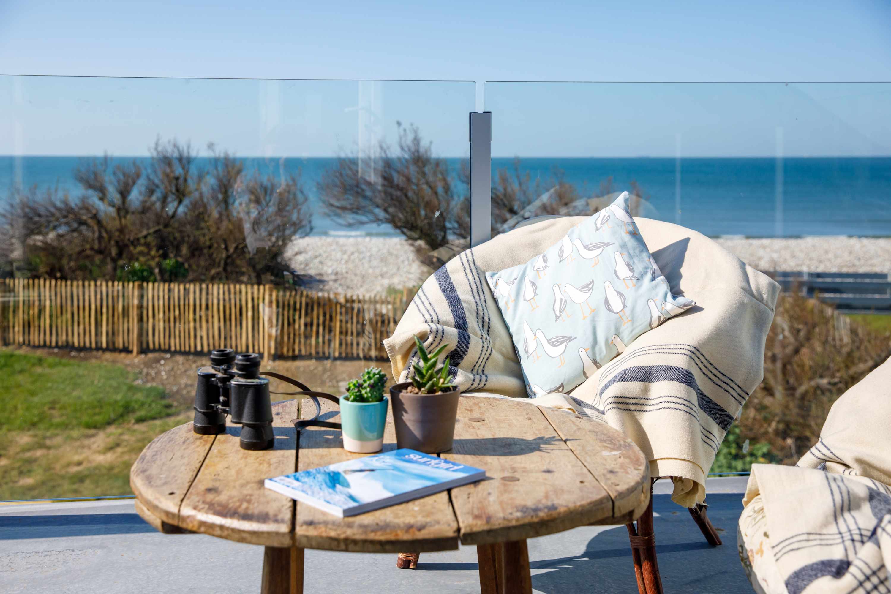 We have prepared a set of binoculars for the birdwatchers