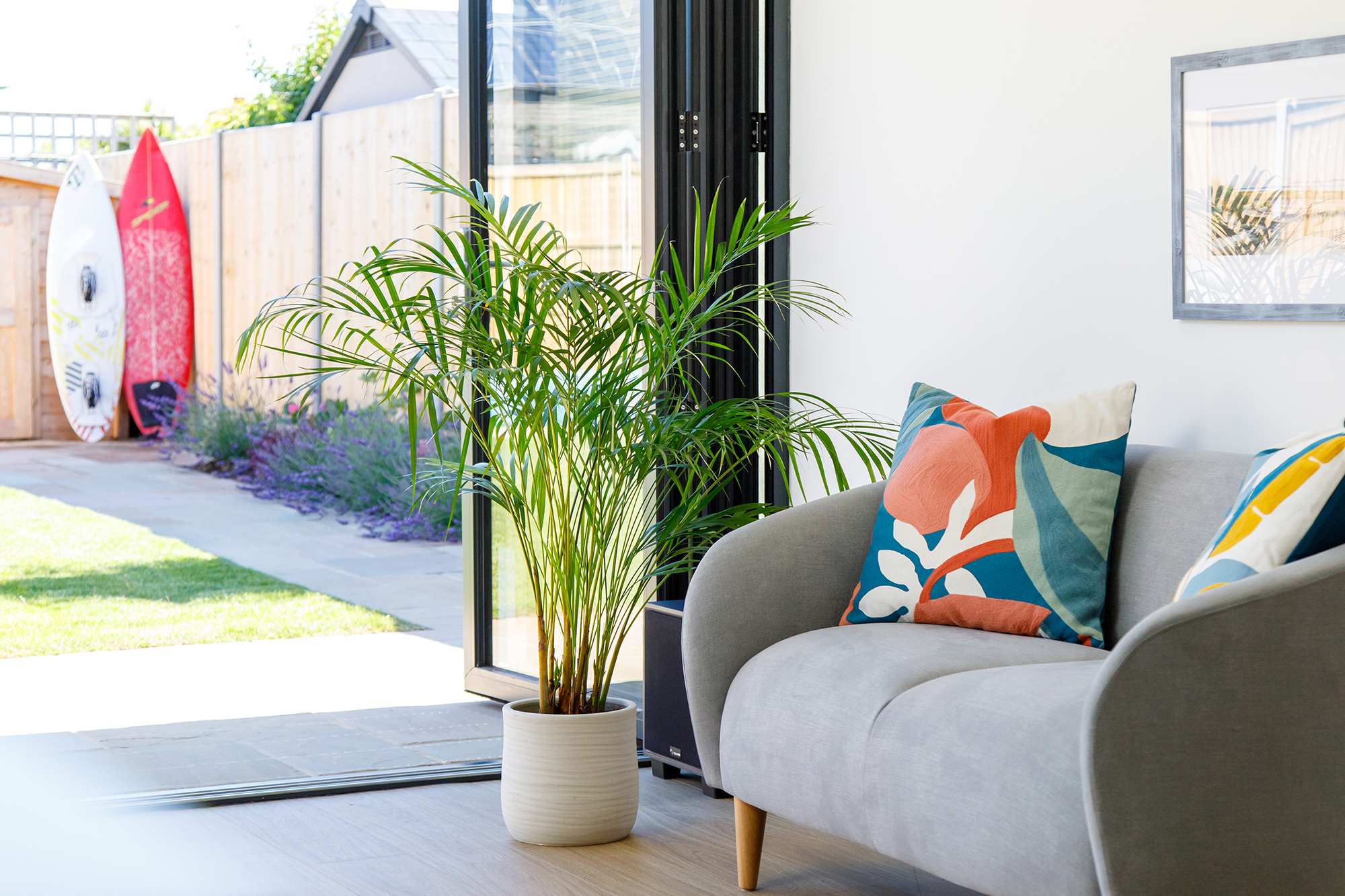 Open the bi-fold doors and let in the sea breeze.