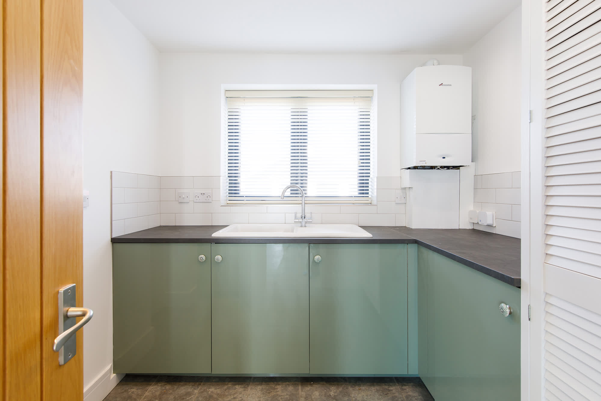 The spacious utility is perfect for sorting washing and beach bags.