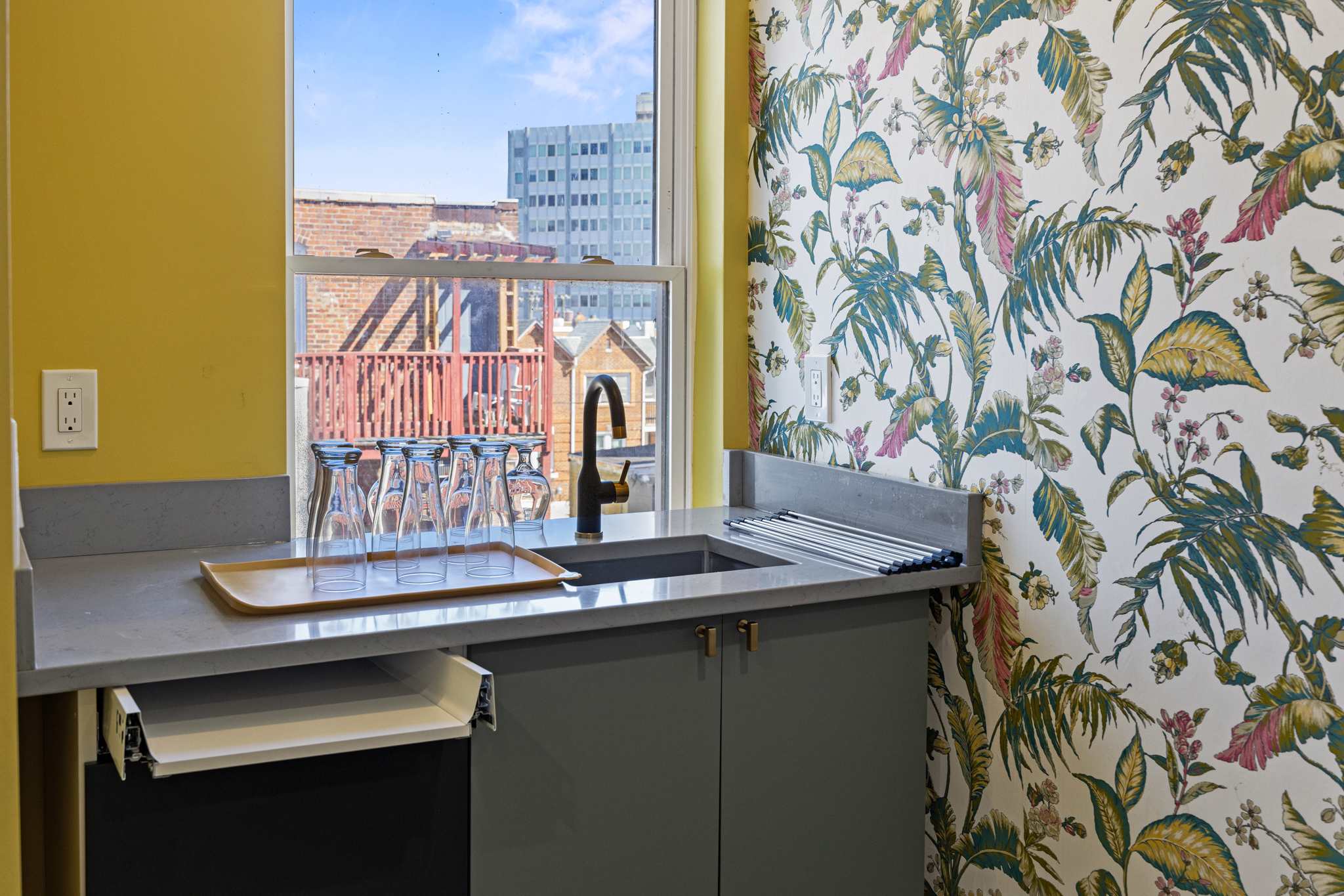 Designer 5BR 3BA Home Near AC Boardwalk & Casinos