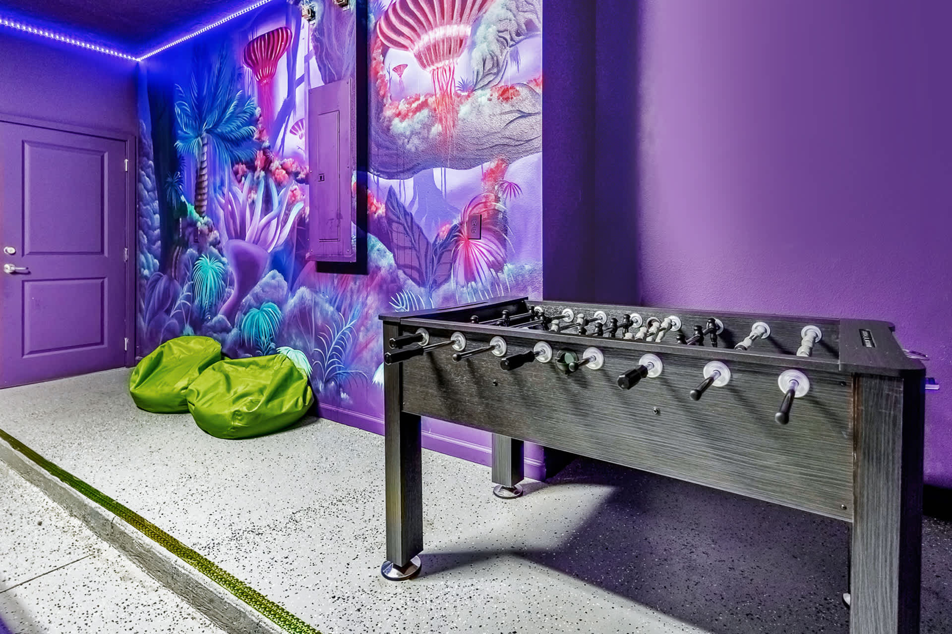 Fun Games Room with Foosball, Table Tennis and Pool